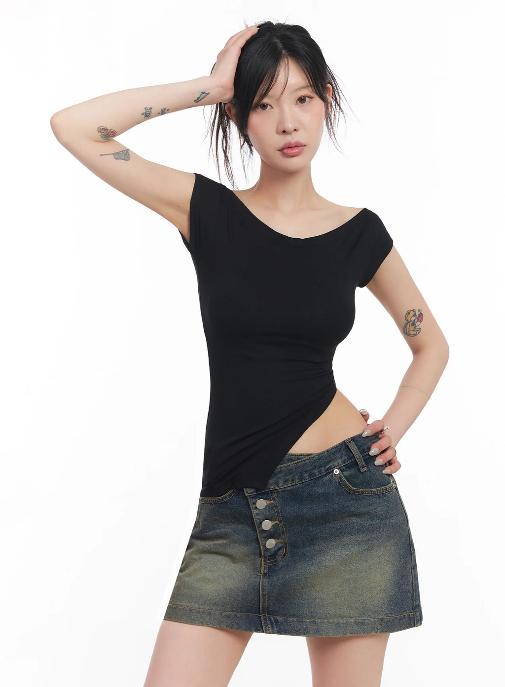 Slit Off-Shoulder Tee IC503