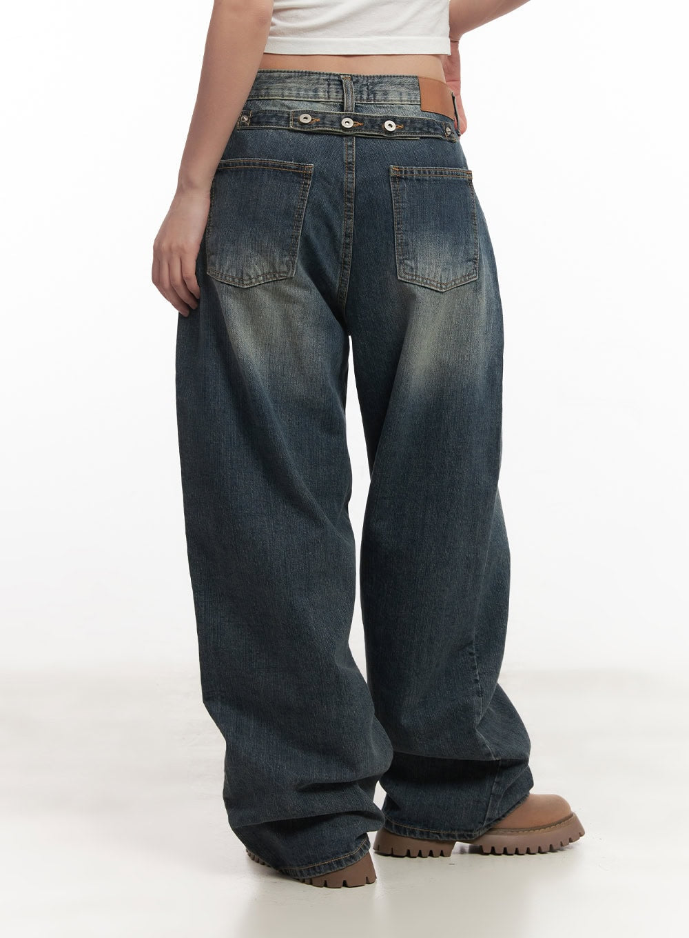 Leilani Washed Baggy Jeans CM531