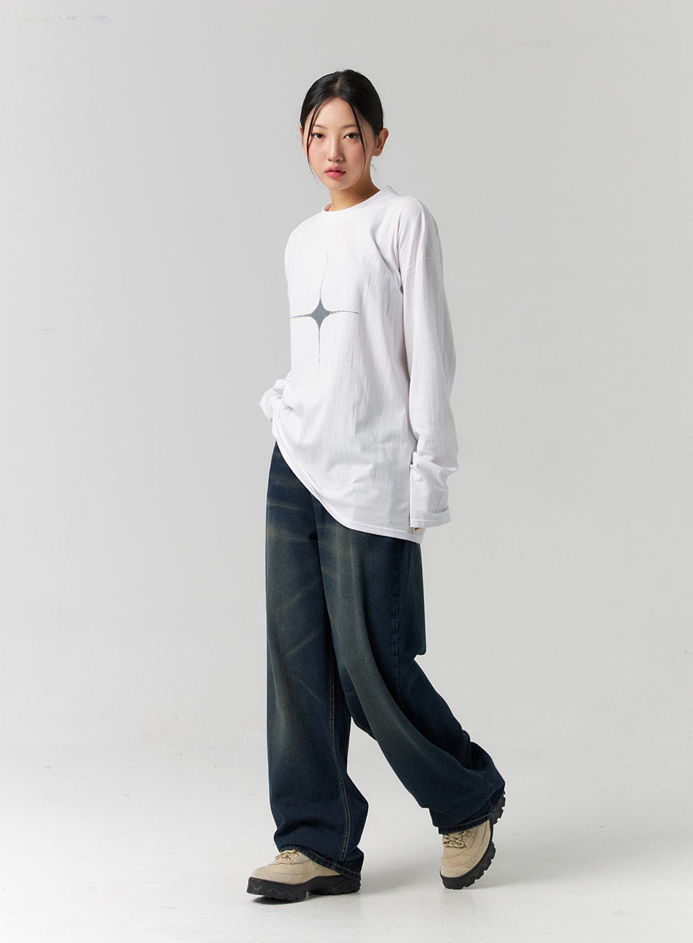 Graphic Loose Fit Long Sleeve Tee CS320