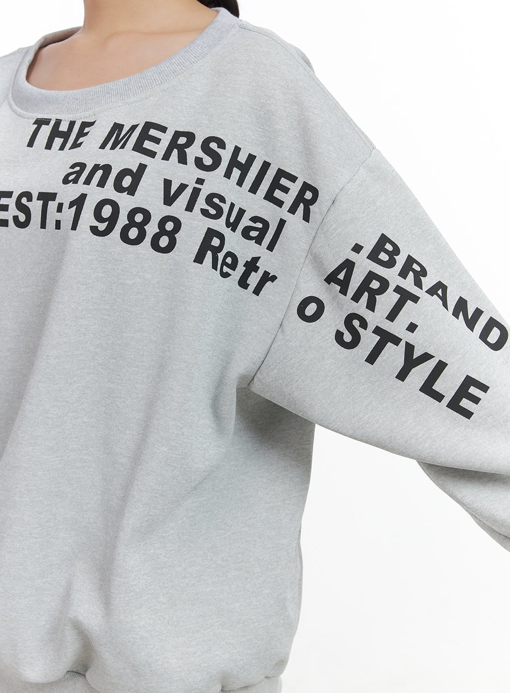 Lettered Crewneck Sweatshirt CO402