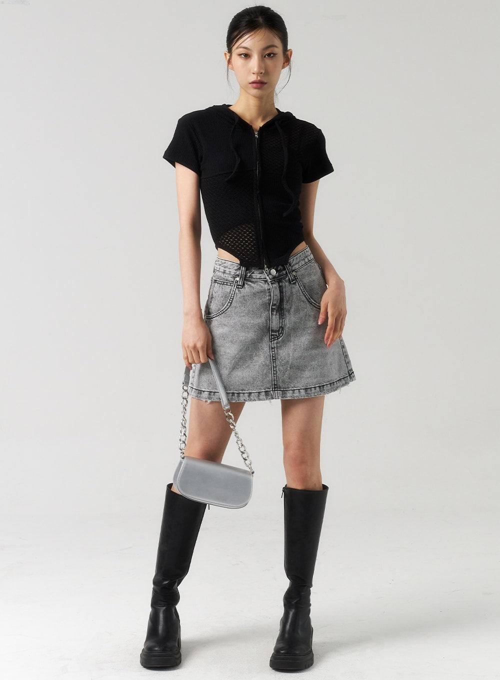 Thin Strap Cropped Top CU320