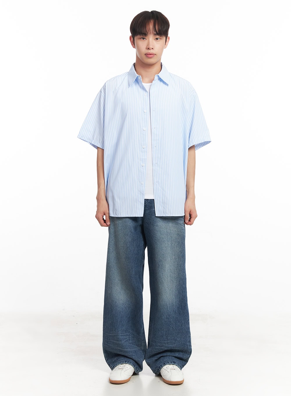 Men's Short Sleeve Buttoned Striped Shirt IA521