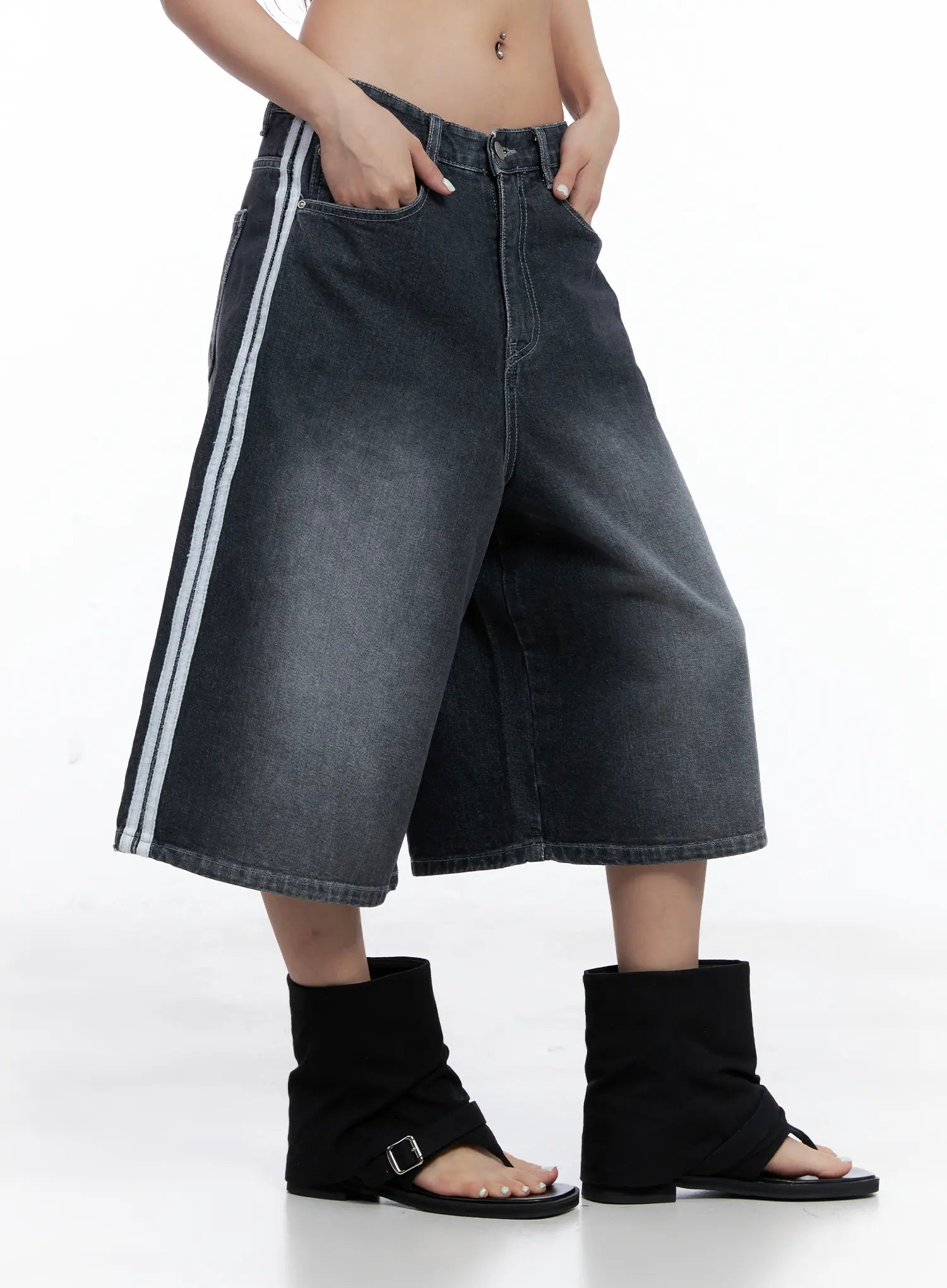 Washed Casual Jorts CL510