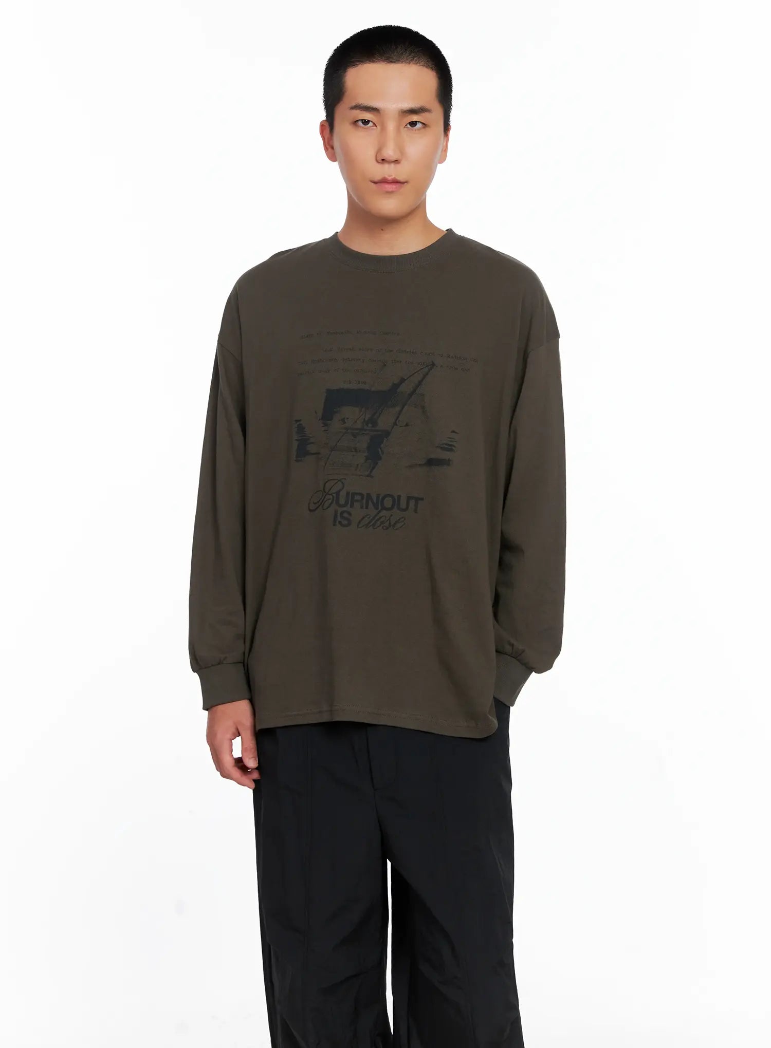 Men's Graphic Long Sleeve Tee IS509