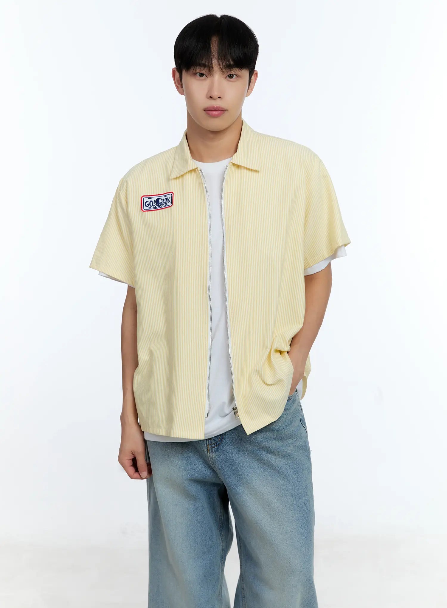 Men's Pinstripe Short Sleeve Zip Shirt IG519