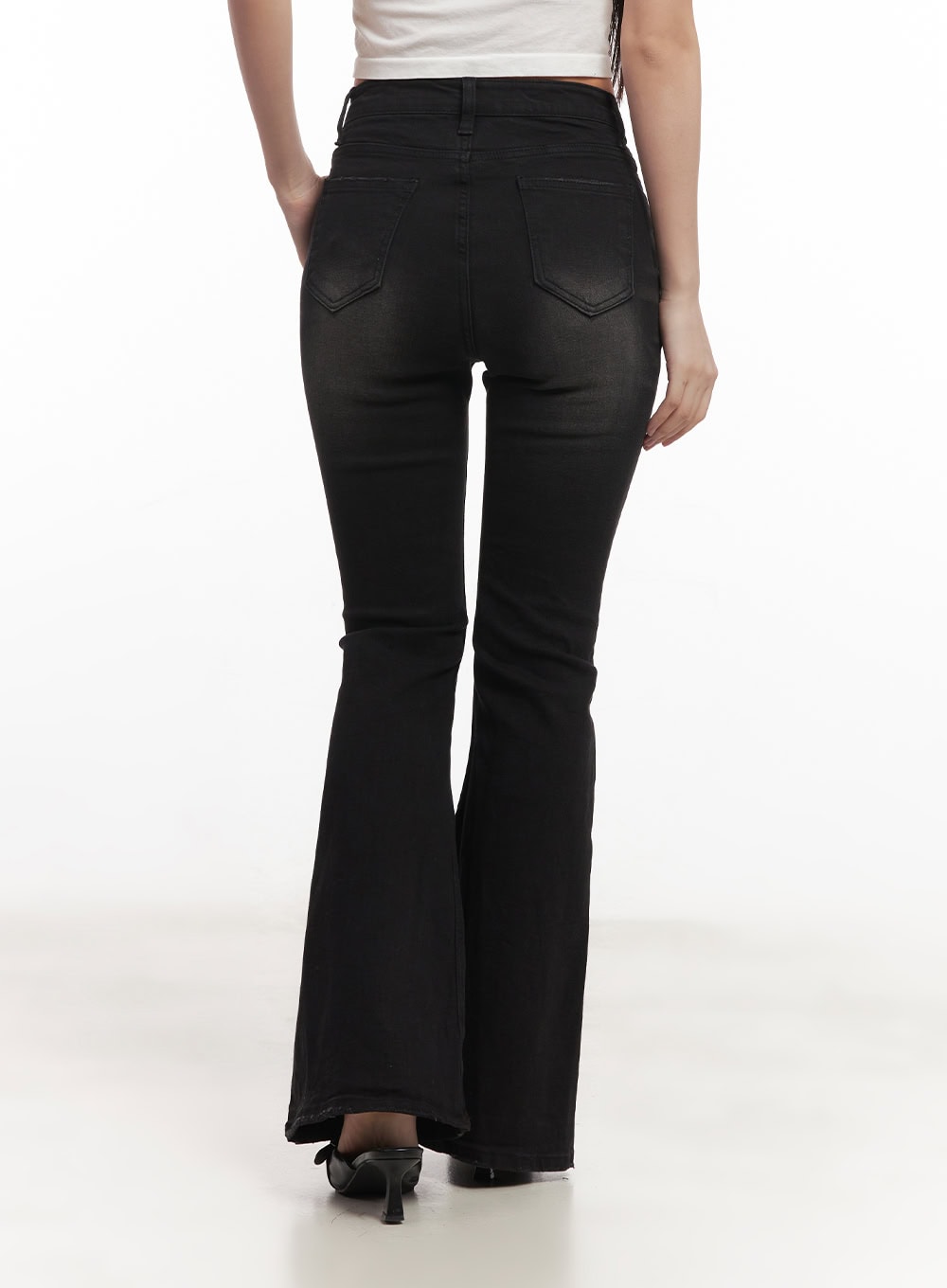 Pratt Slim-Fit Bootcut Jeans CM531