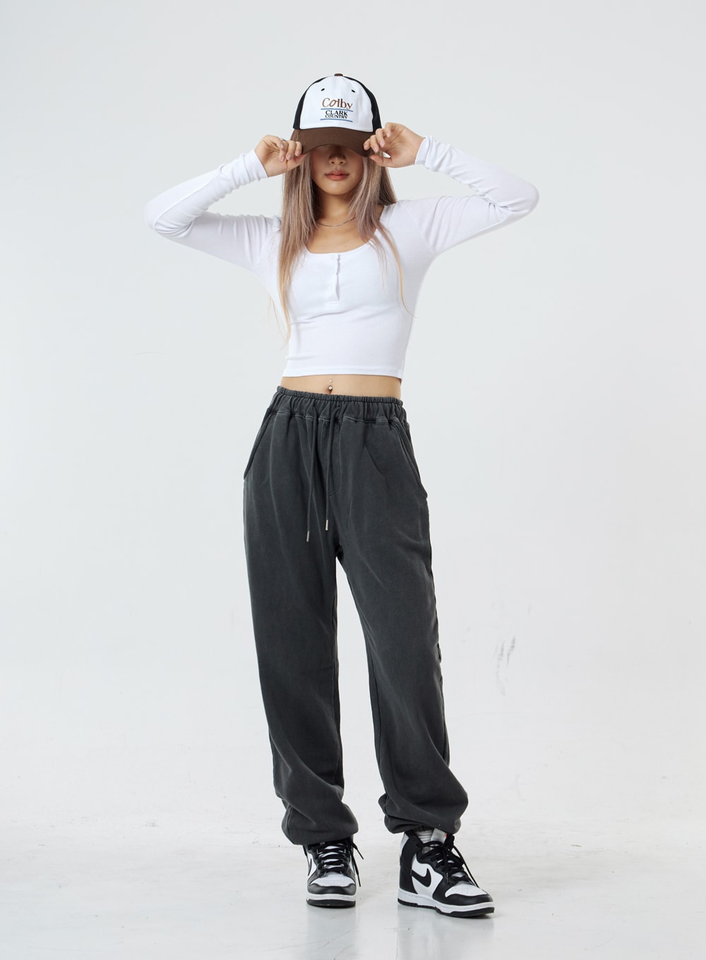 Button U-Neck Crop Long Sleeve T-Shirt CS02