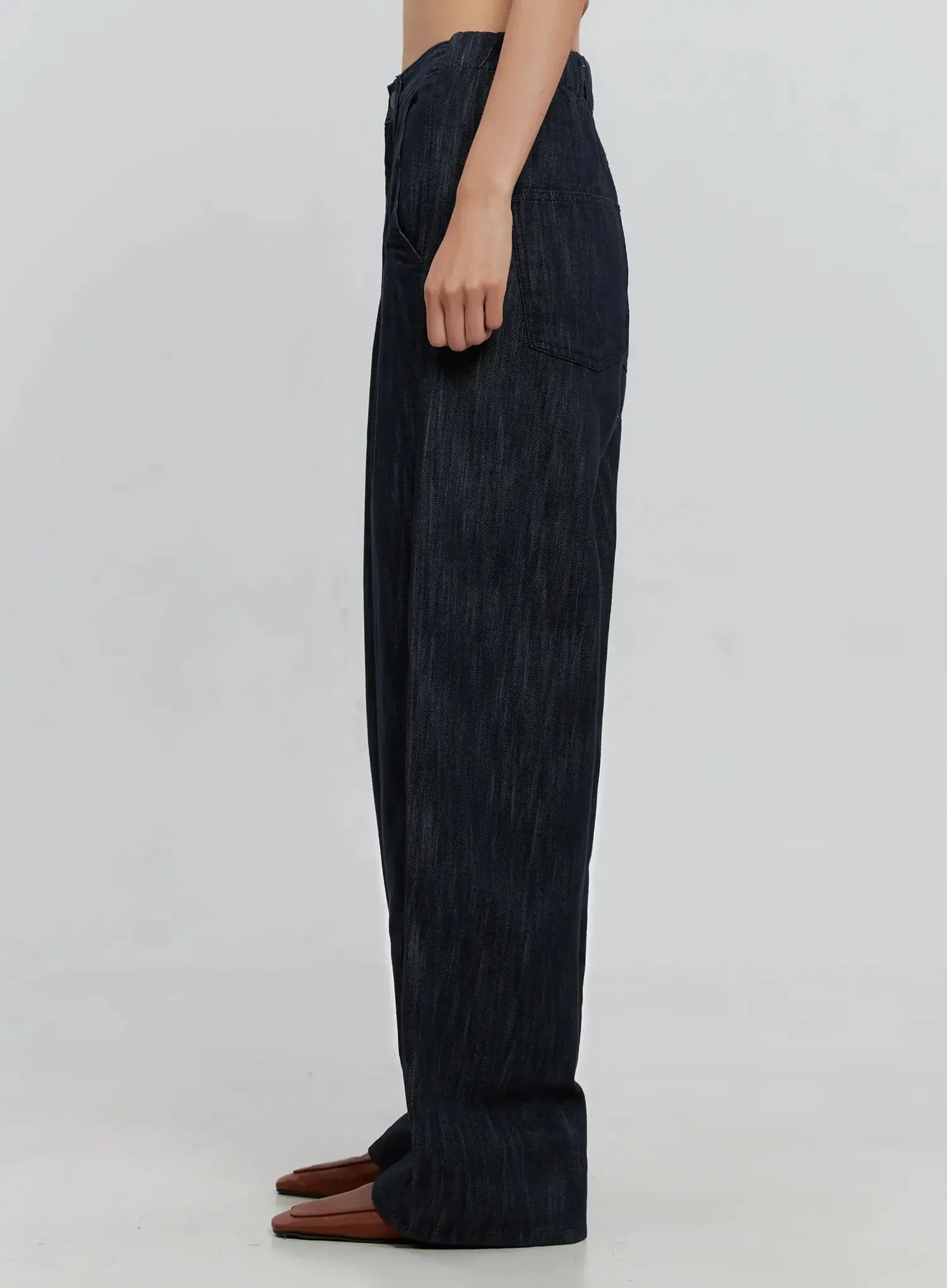 Uven Pintuck Wide-Leg Jeans IS516