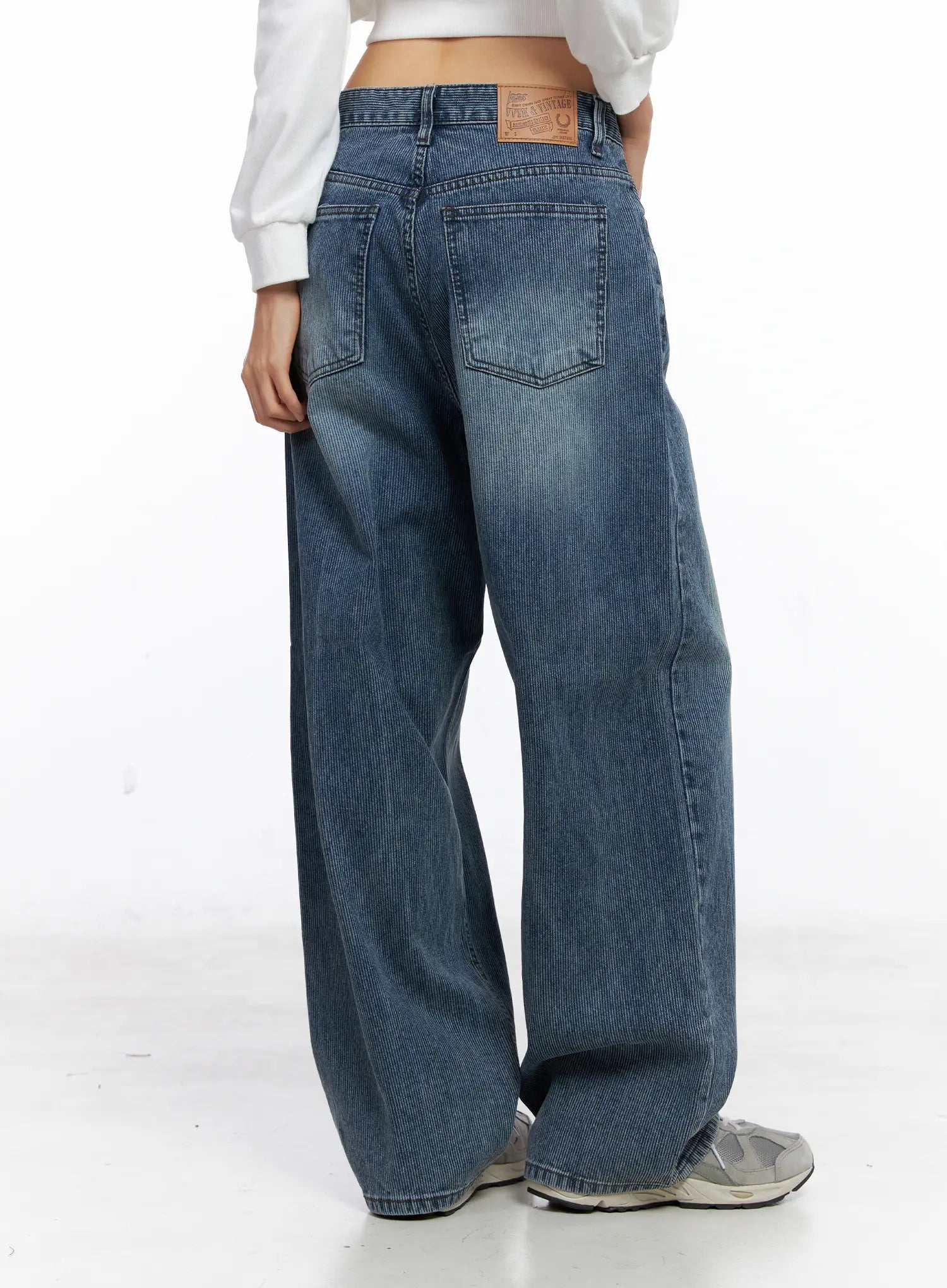 Edith Baggy Jeans CS509
