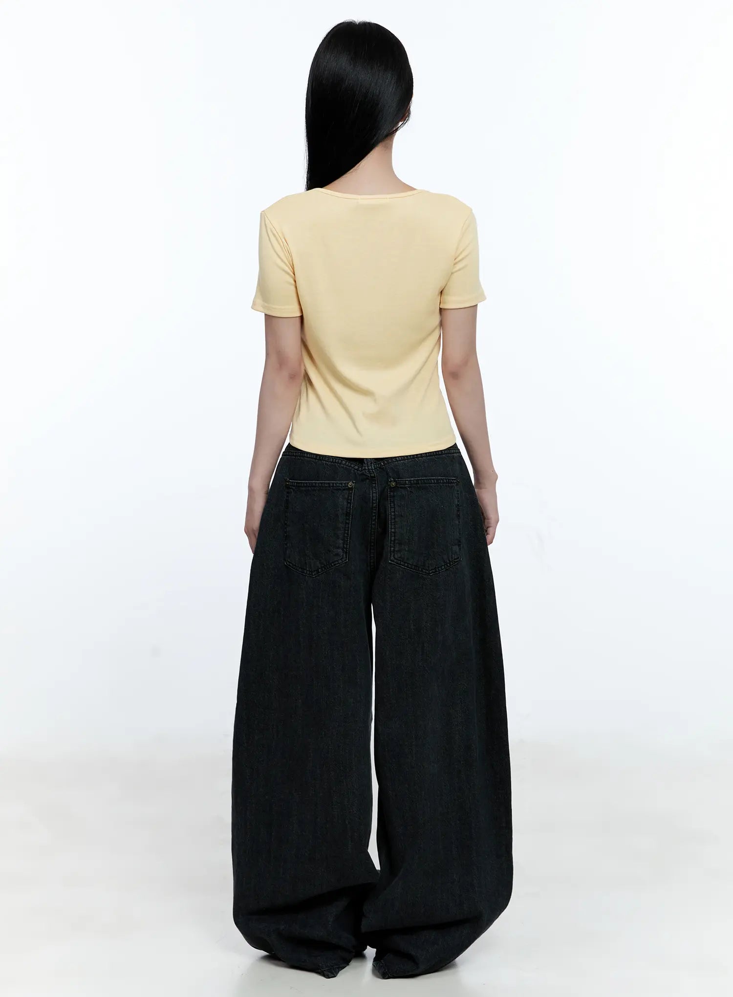 Ruched Ribbon Cropped Tee CG507