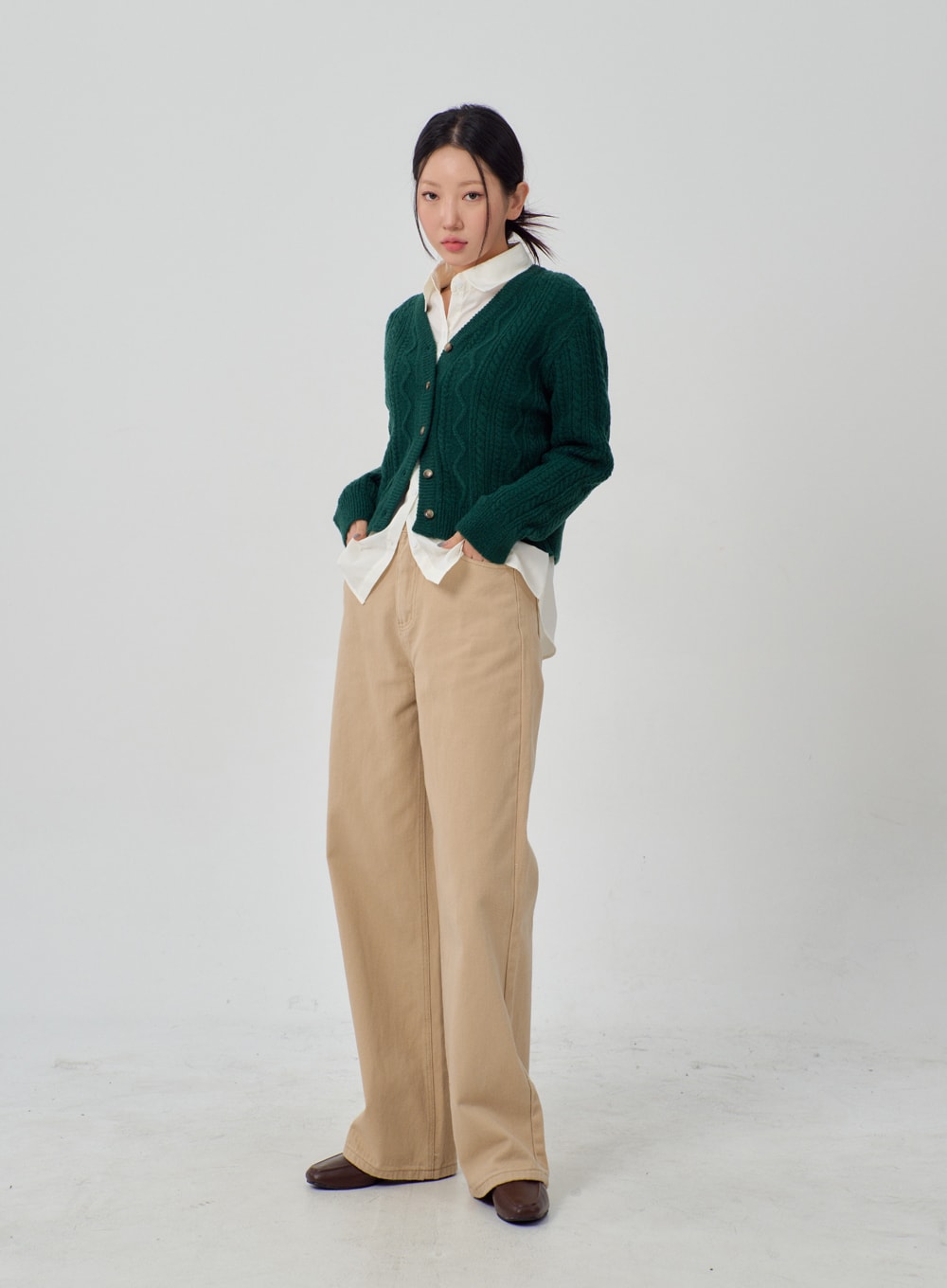 Cropped Knit Cardigan IM315