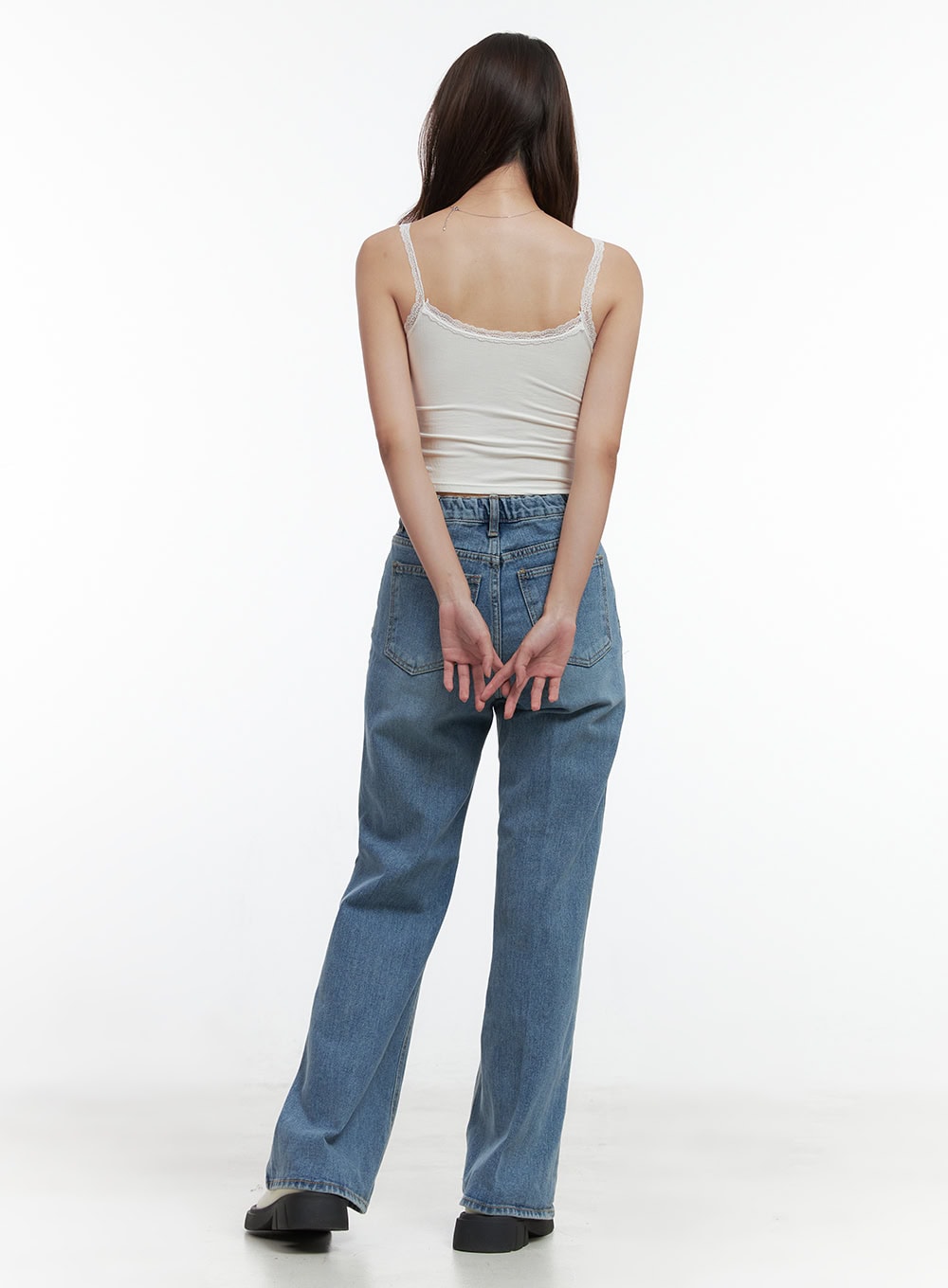 Aubrey Washed Classic Straight-Fit Jeans OO421