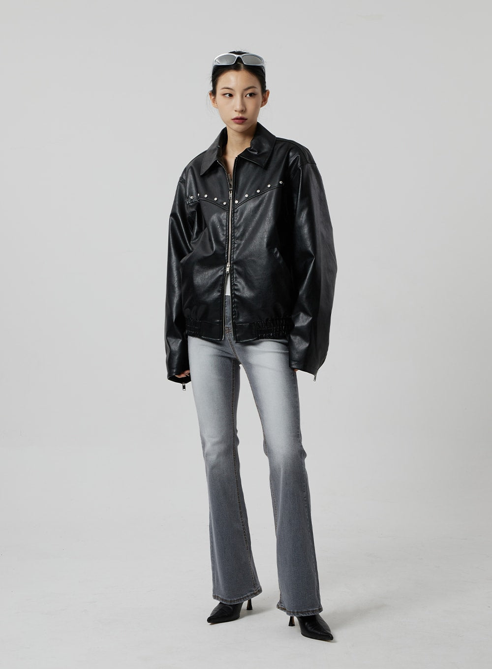 Slim Fit Bootcut Jeans CF307