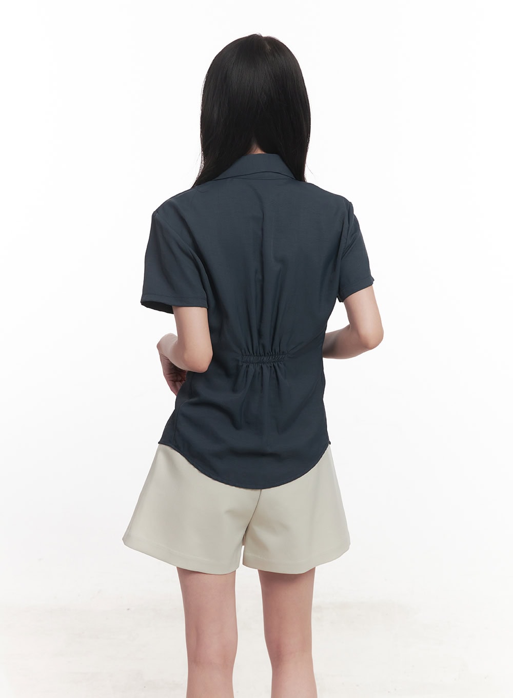 Slim-Fit Buttoned Half-Sleeve Shirt CA510