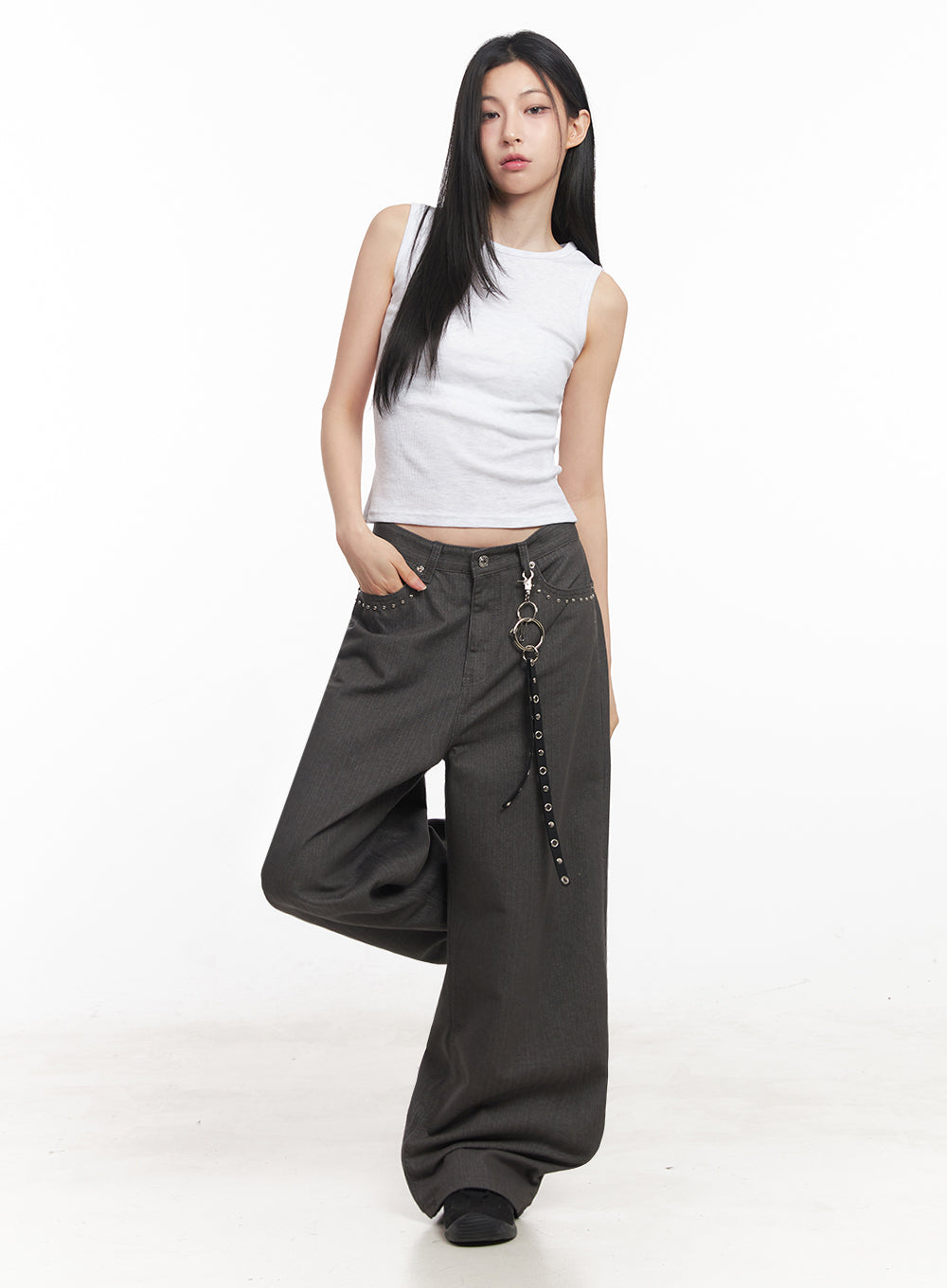 Slim-Fit Sleeveless Star Graphic Top IY516