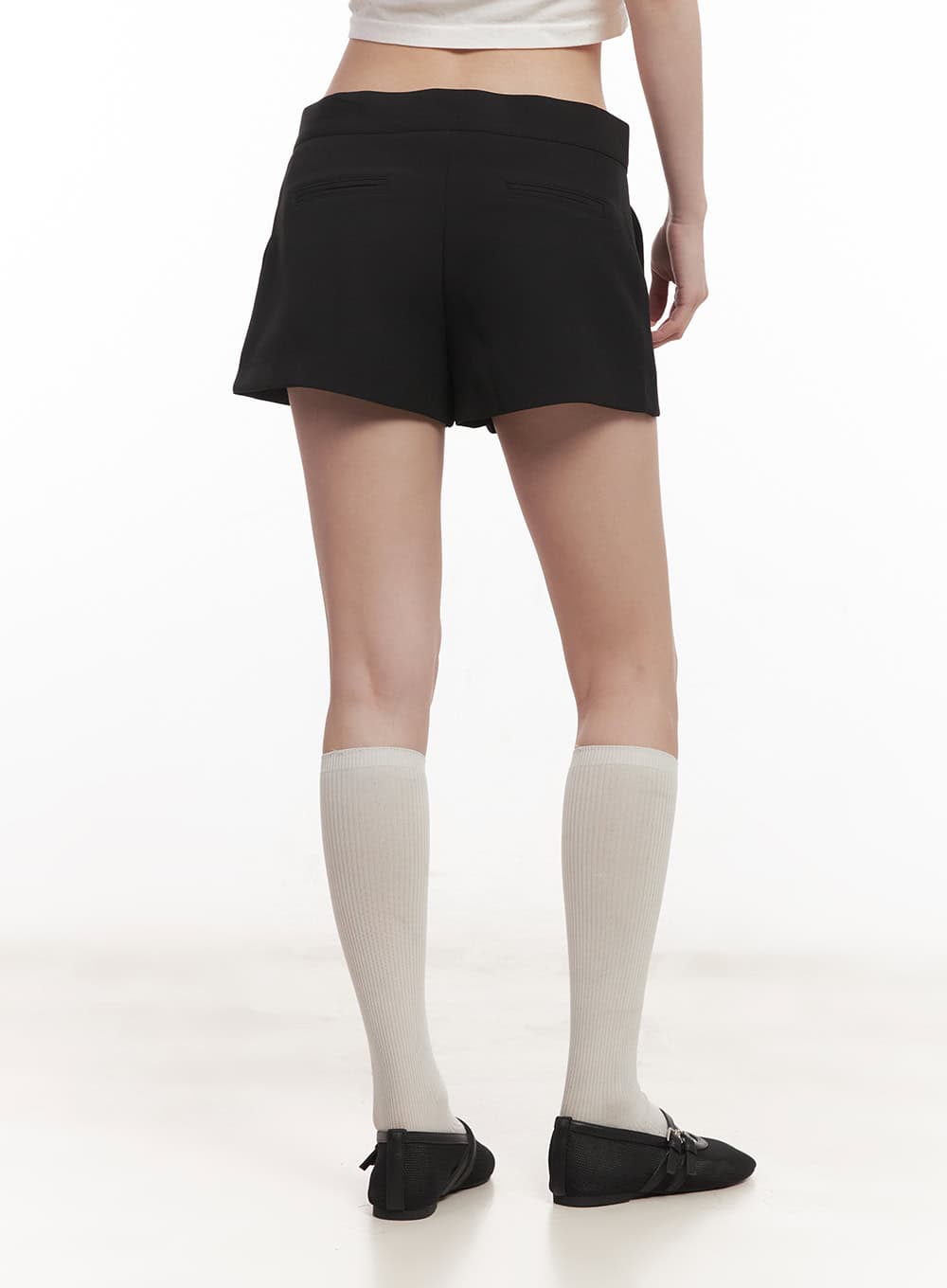 Essential Low-Rise Shorts CM518