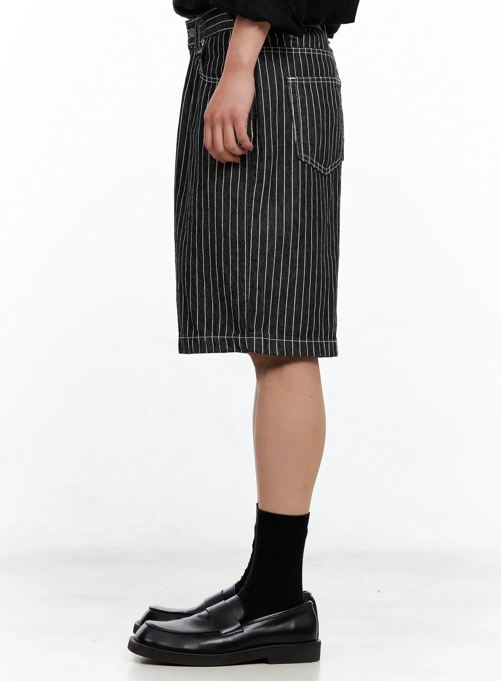 Men's Pinstripe Shorts IL514