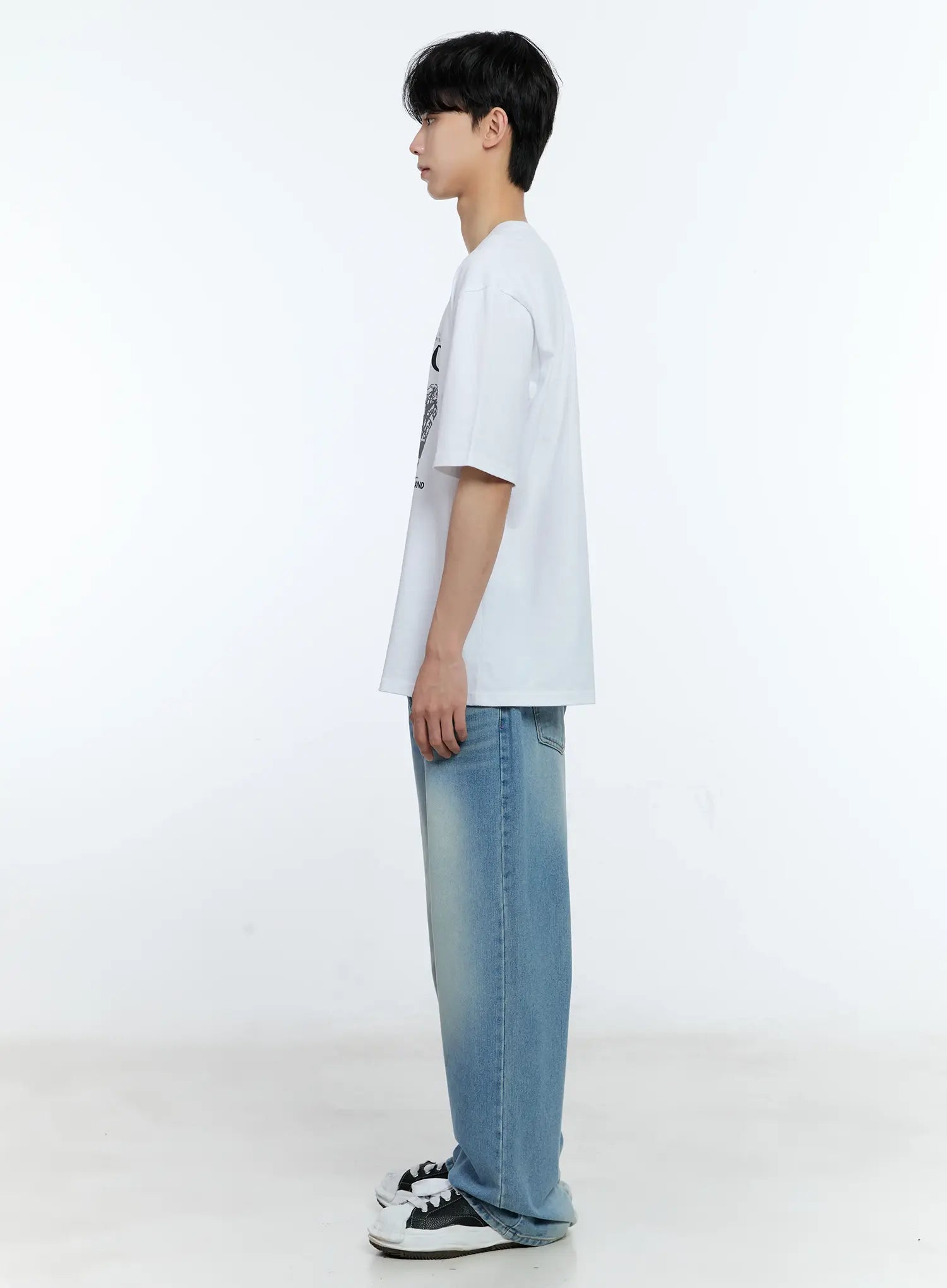 Men's Washed Wide-Leg Jeans IL529