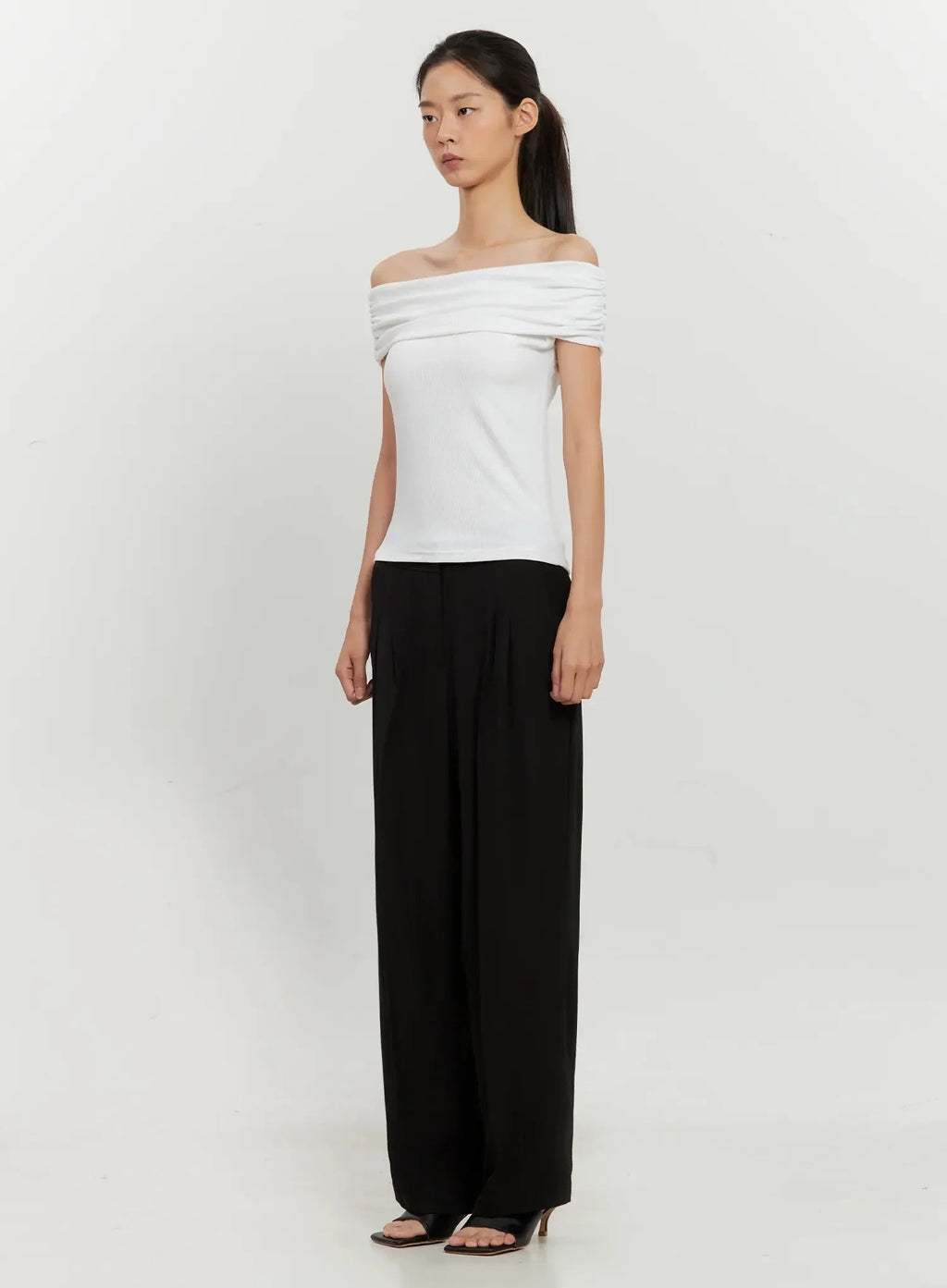 Chic Pintuck Wide-Leg Slacks IS516
