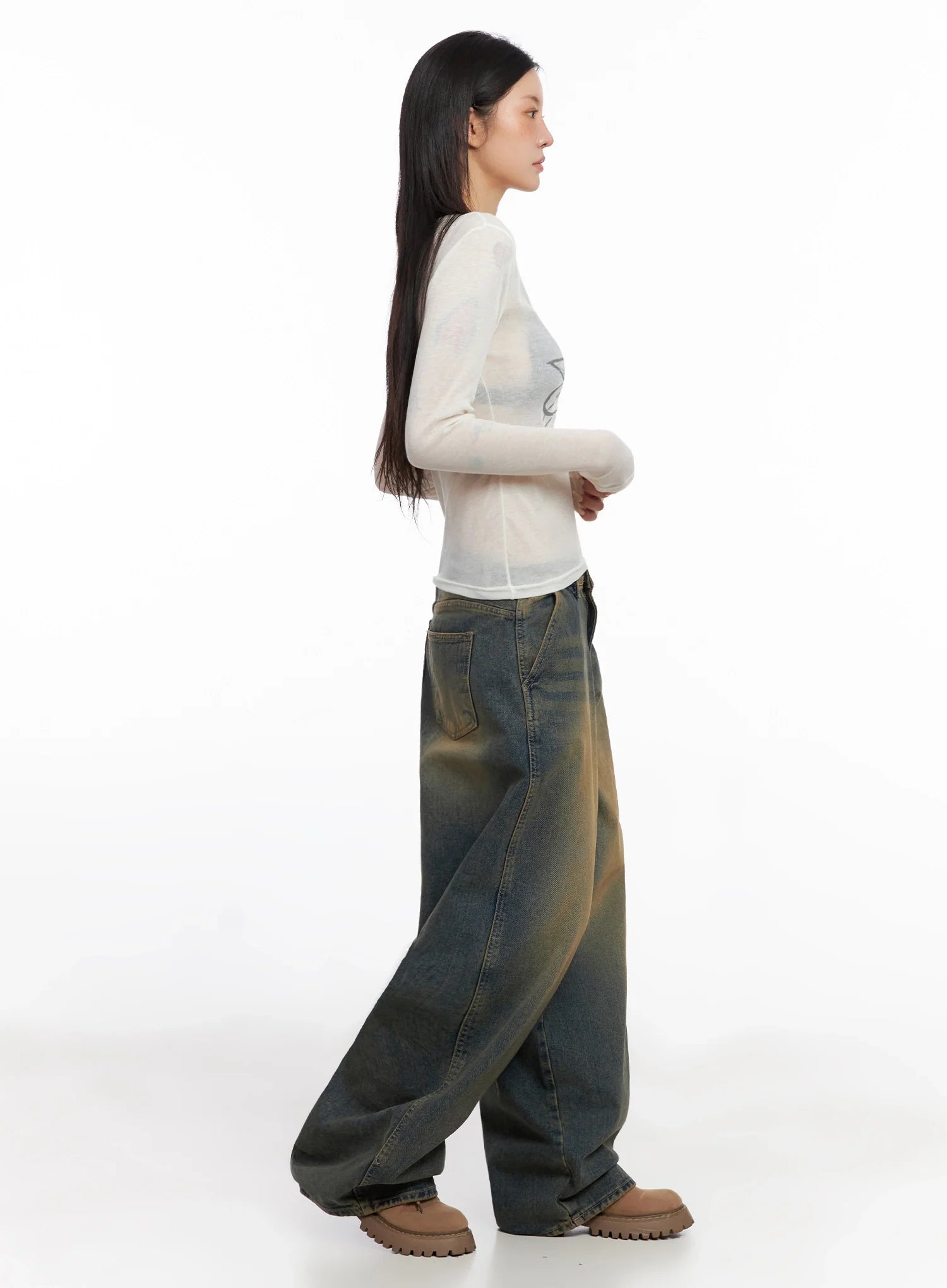 Sheer Star Graphic Long Sleeve Top IS508