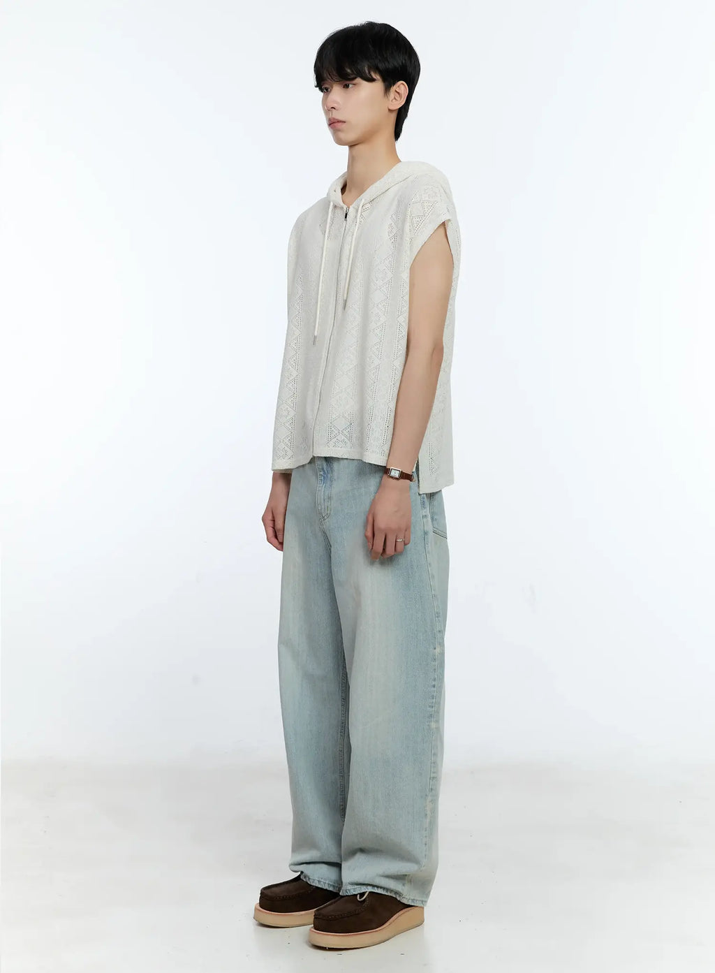 Men's Light-Wash Jeans IG501