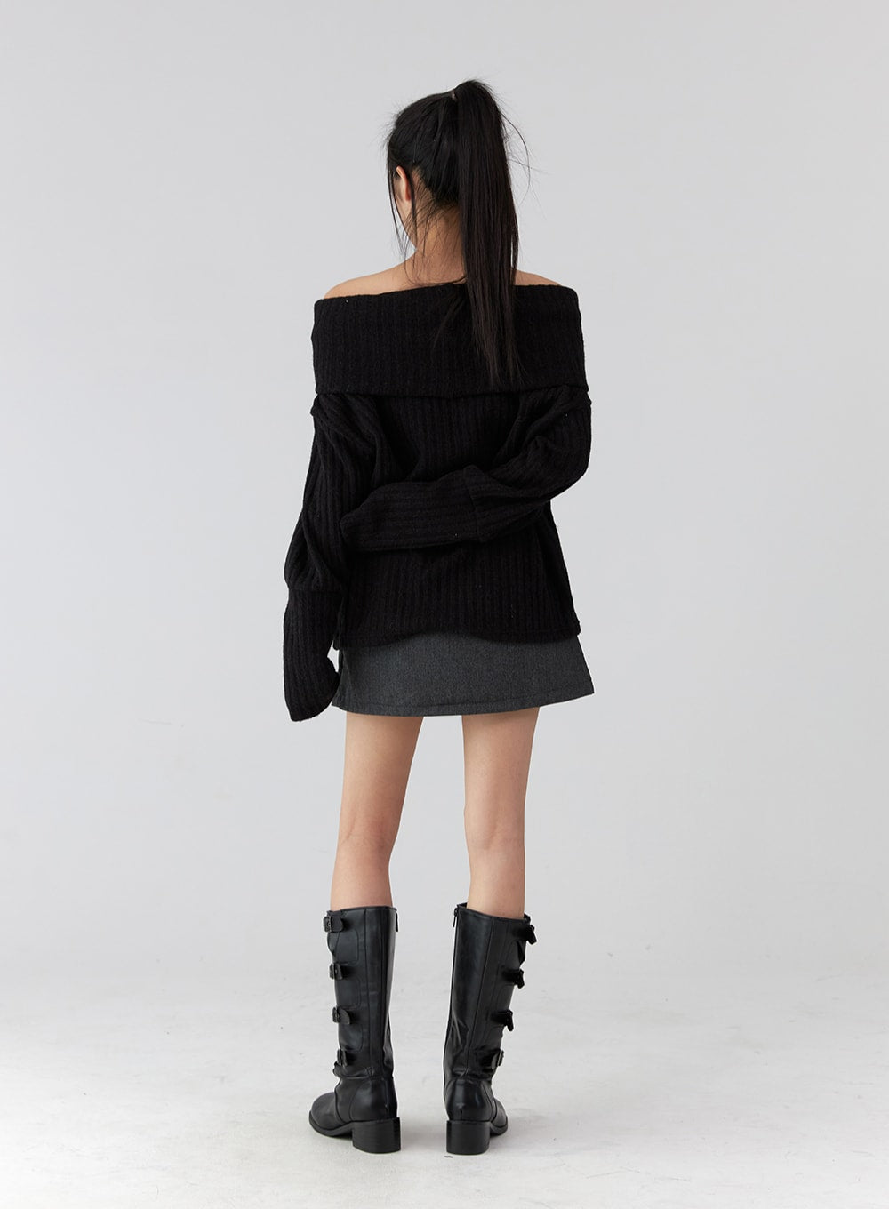 Off-Shoulder Buckle Knit Sweater CD322