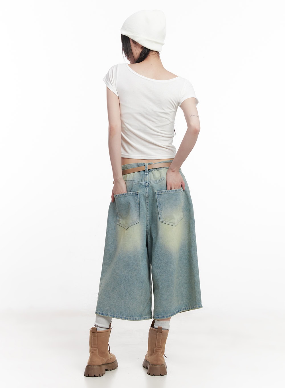 Slim-Fit Graphic Top CU505