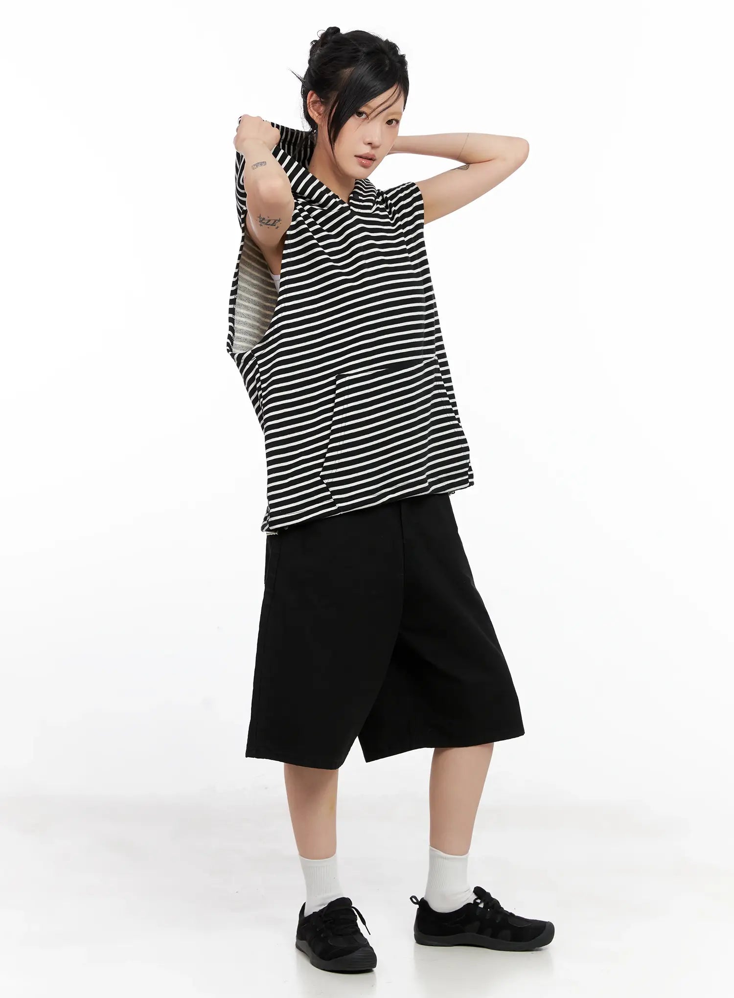 Oversized Striped Sleeveless Hoodie CL525