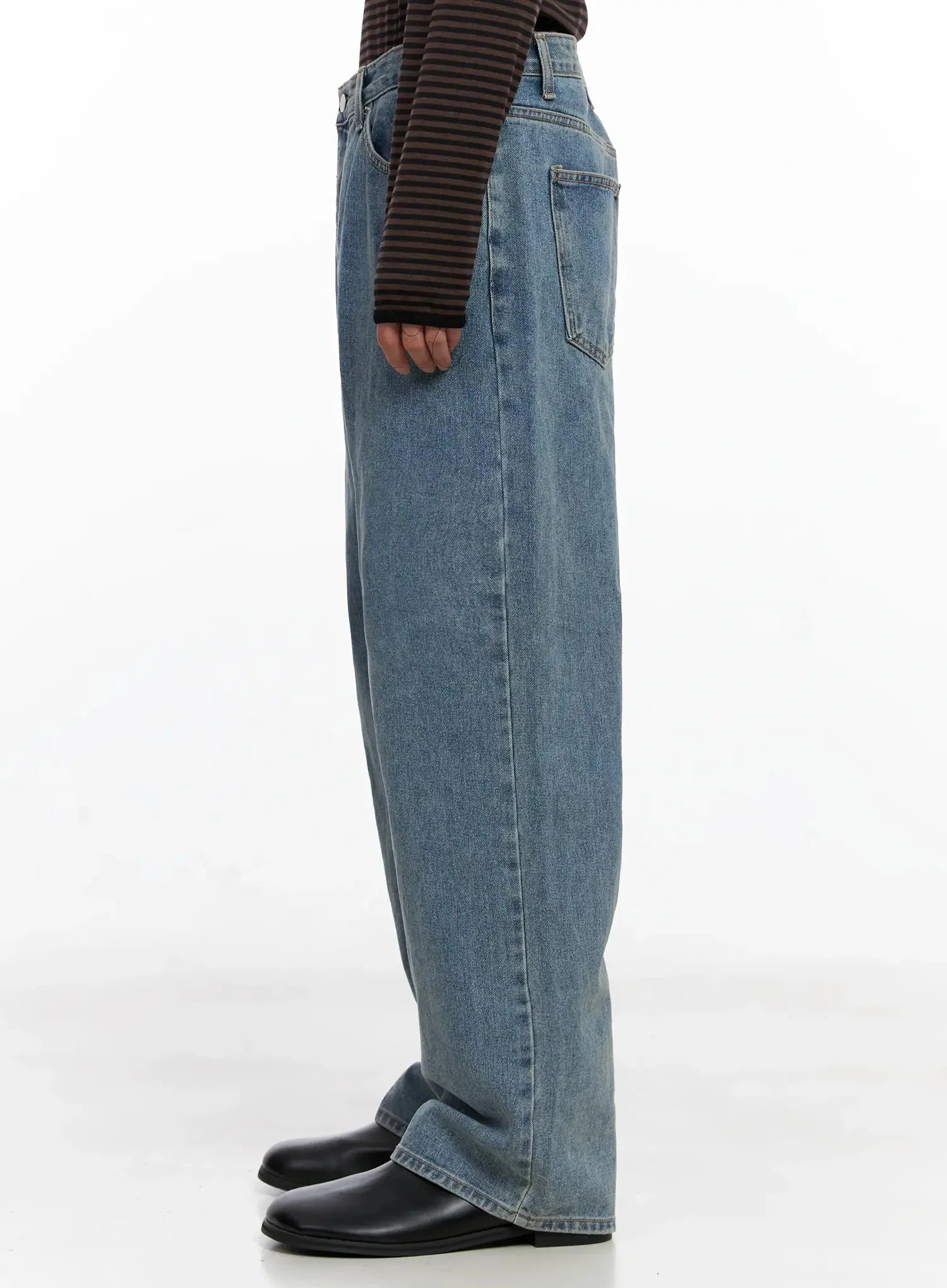 Men's Classic Blue Denim Jeans IO517