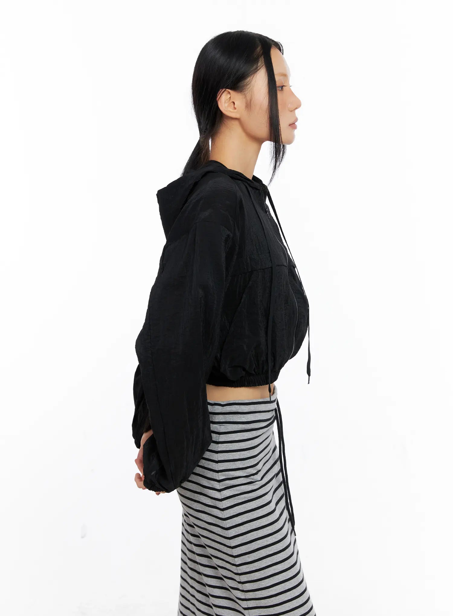 Cropped Zip-Up Windbreaker CL530