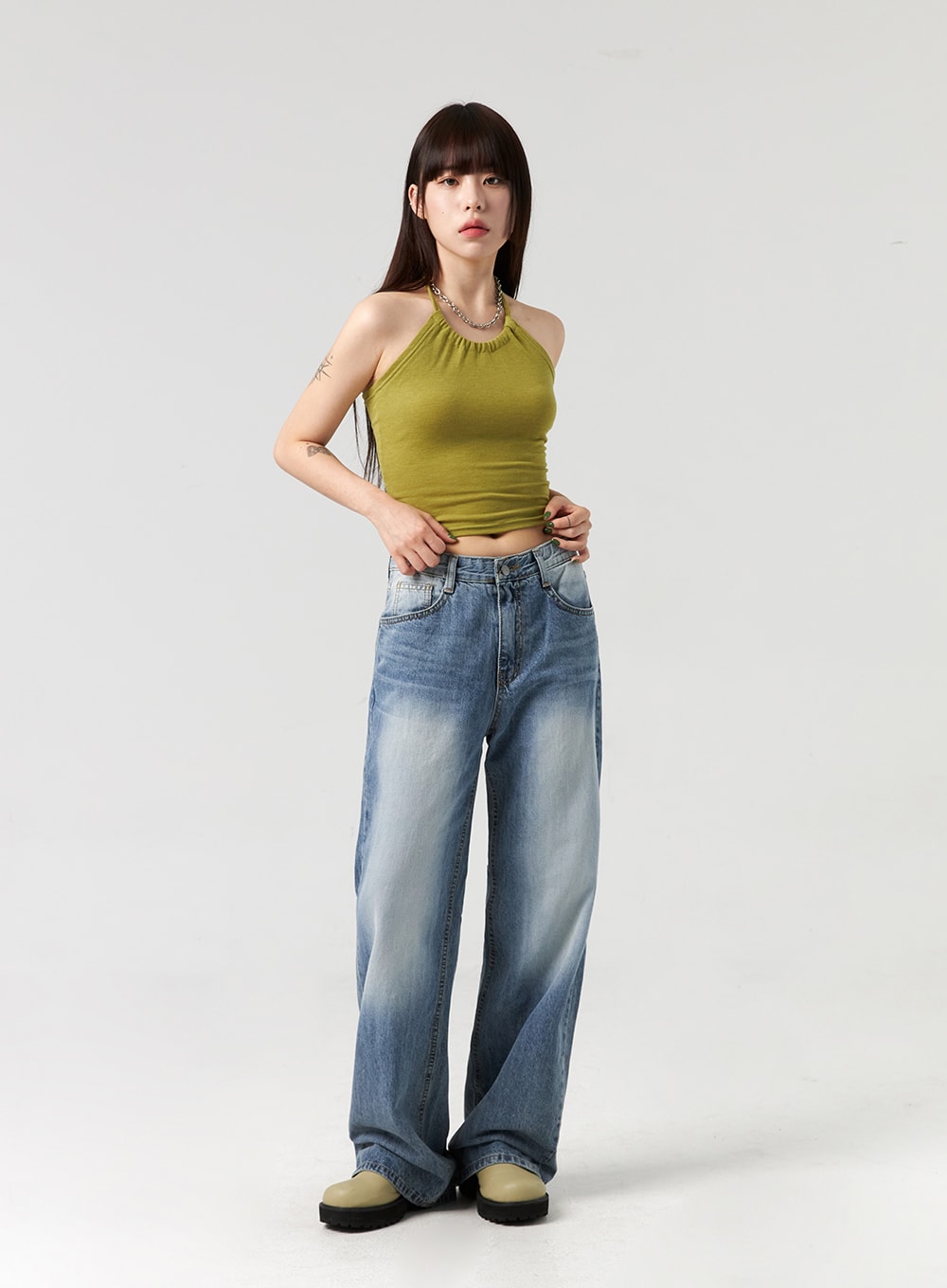 Halter Neck Cropped Top CL328