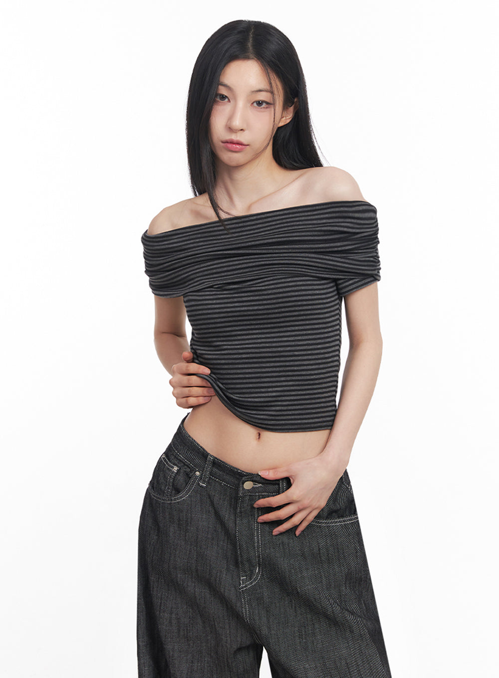 Off-Shoulder Striped Tee IY516