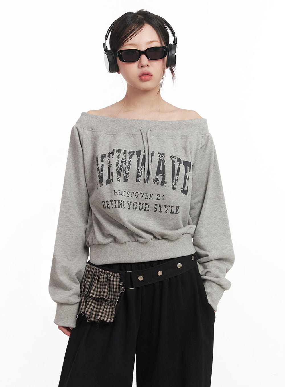Faded Graphic Off-Shoulder String Sweatshirt IM528