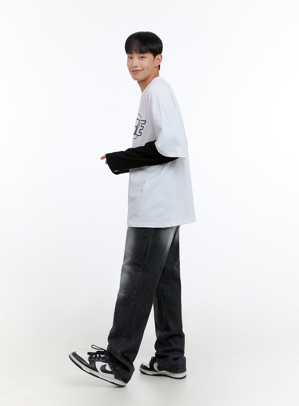 Men's Washed Black Denim Wide Jeans IS413