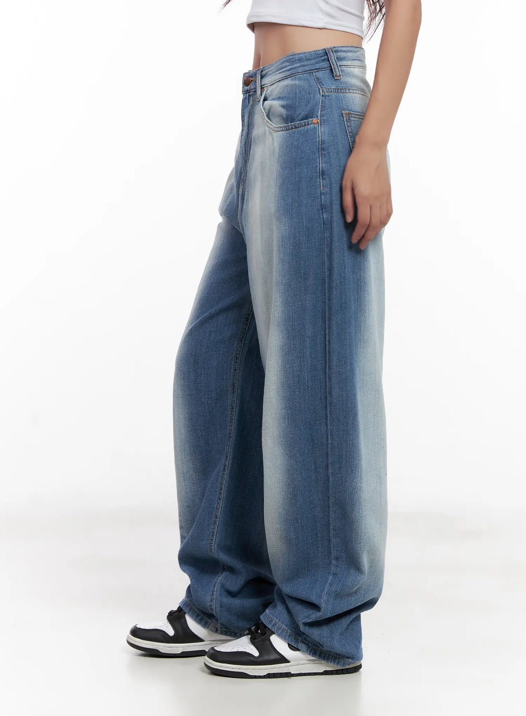 Yumi Washed Wide-Leg Denim Jeans CL521