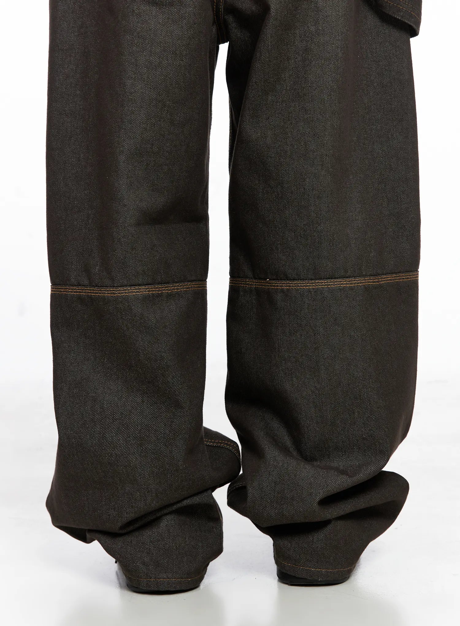 Oaklyn Non-Fade Wide-Leg Jeans CO513