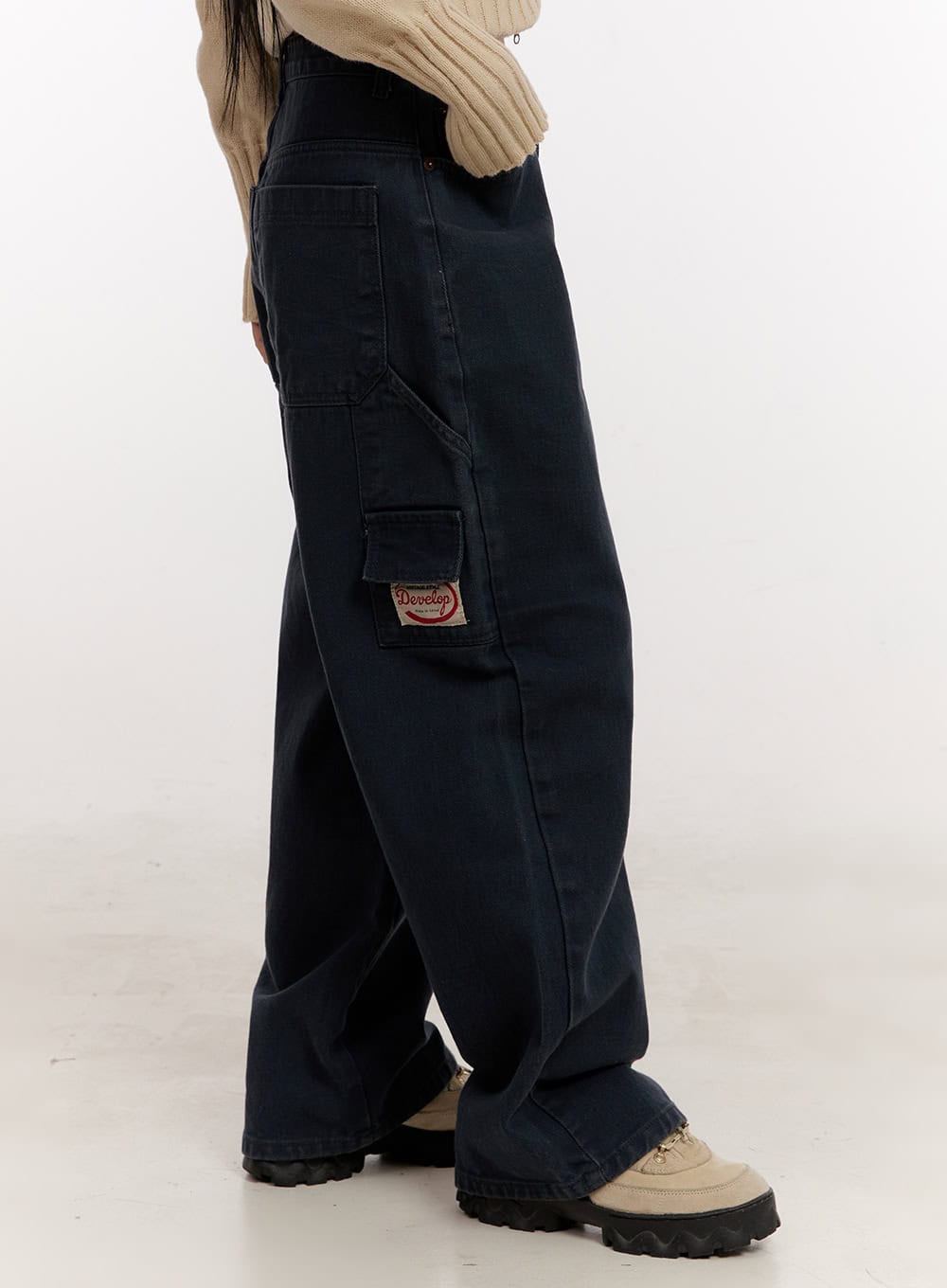 Kat Oversized Wide-Fit Carpenter Jeans CJ531