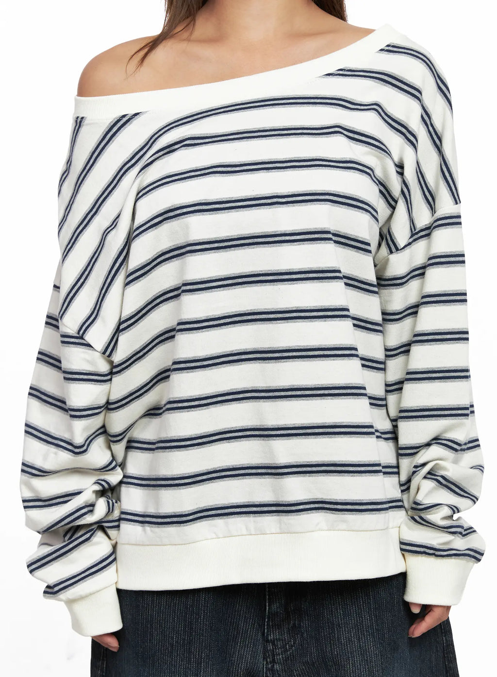 Oversized Striped Off-Shoulder Sweatshirt CO510