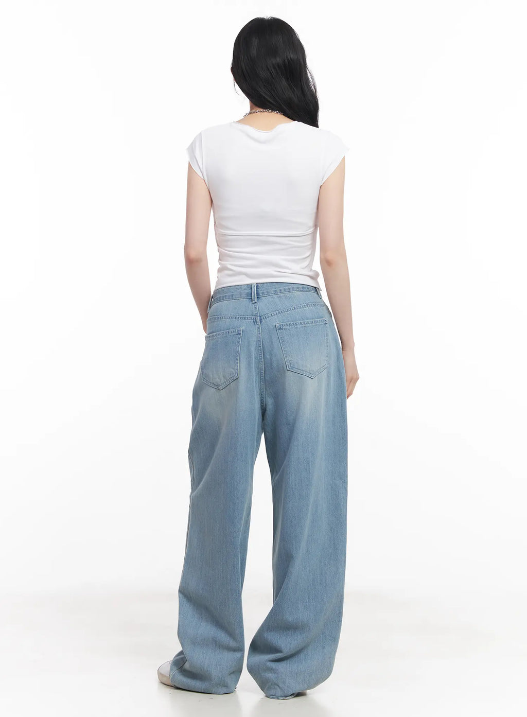 V-Neck Cropped Tee CU511