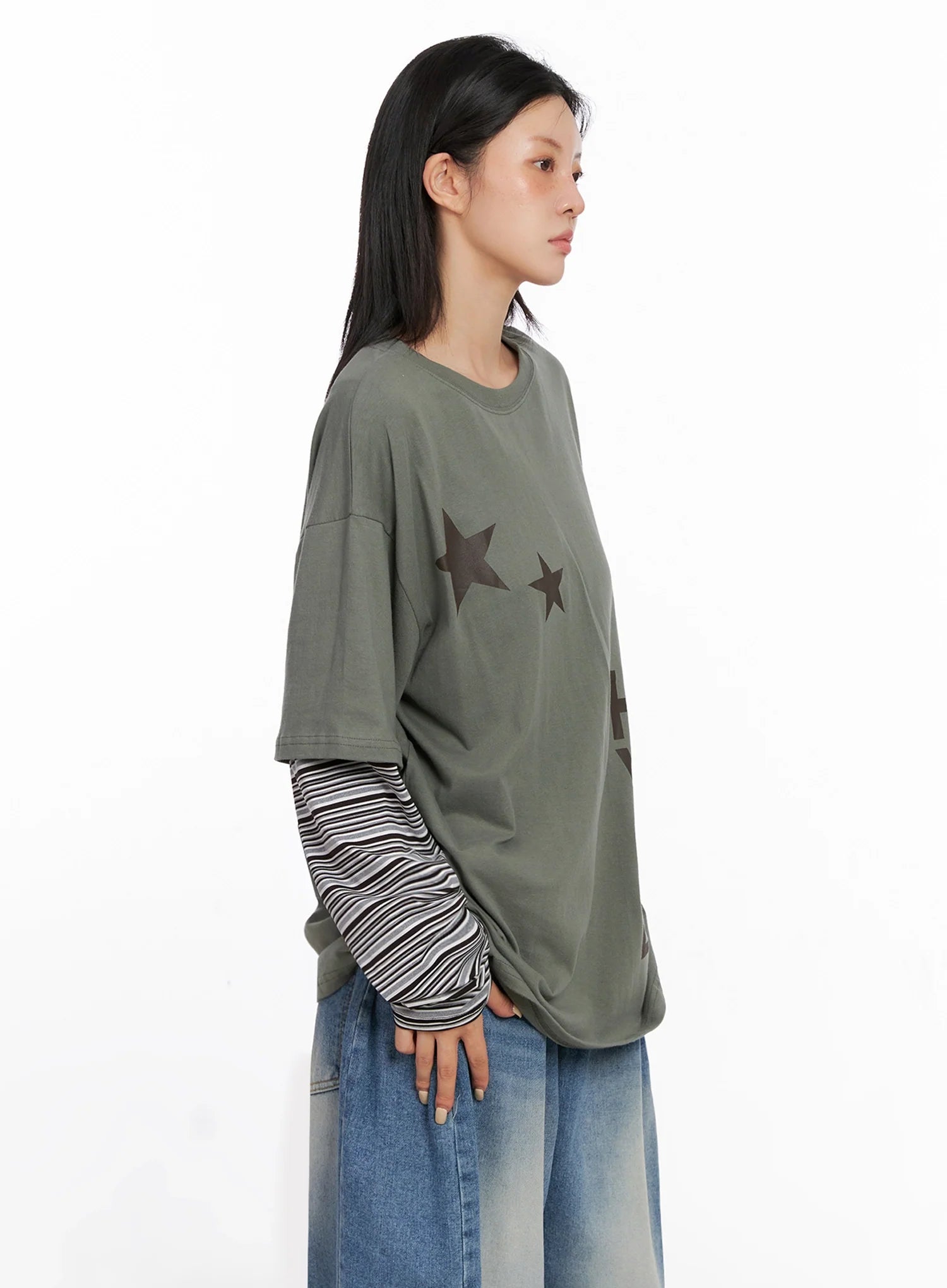 Layered Star Print Long Sleeve Tee IS515