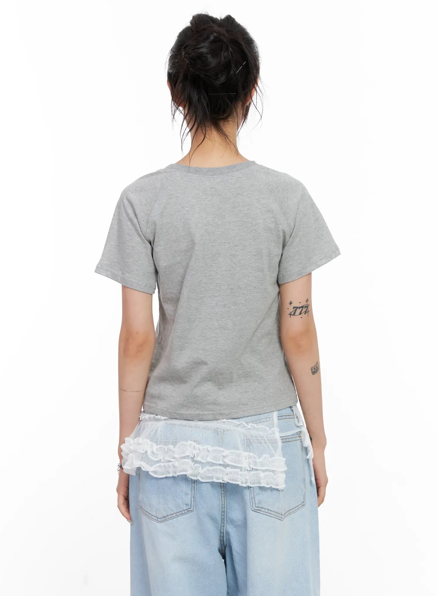 Pause Graphic Cropped Tee CL528