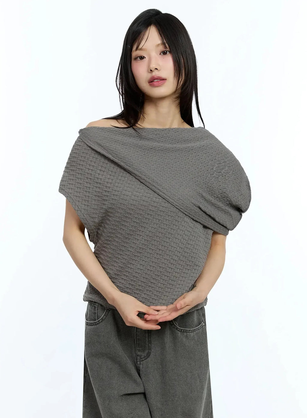 Asymmetric One-Shoulder Loose-Fit Top IU525