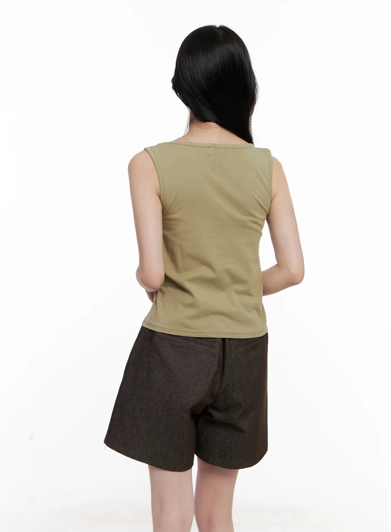 Basic U-Neck Sleeveless Top CL515