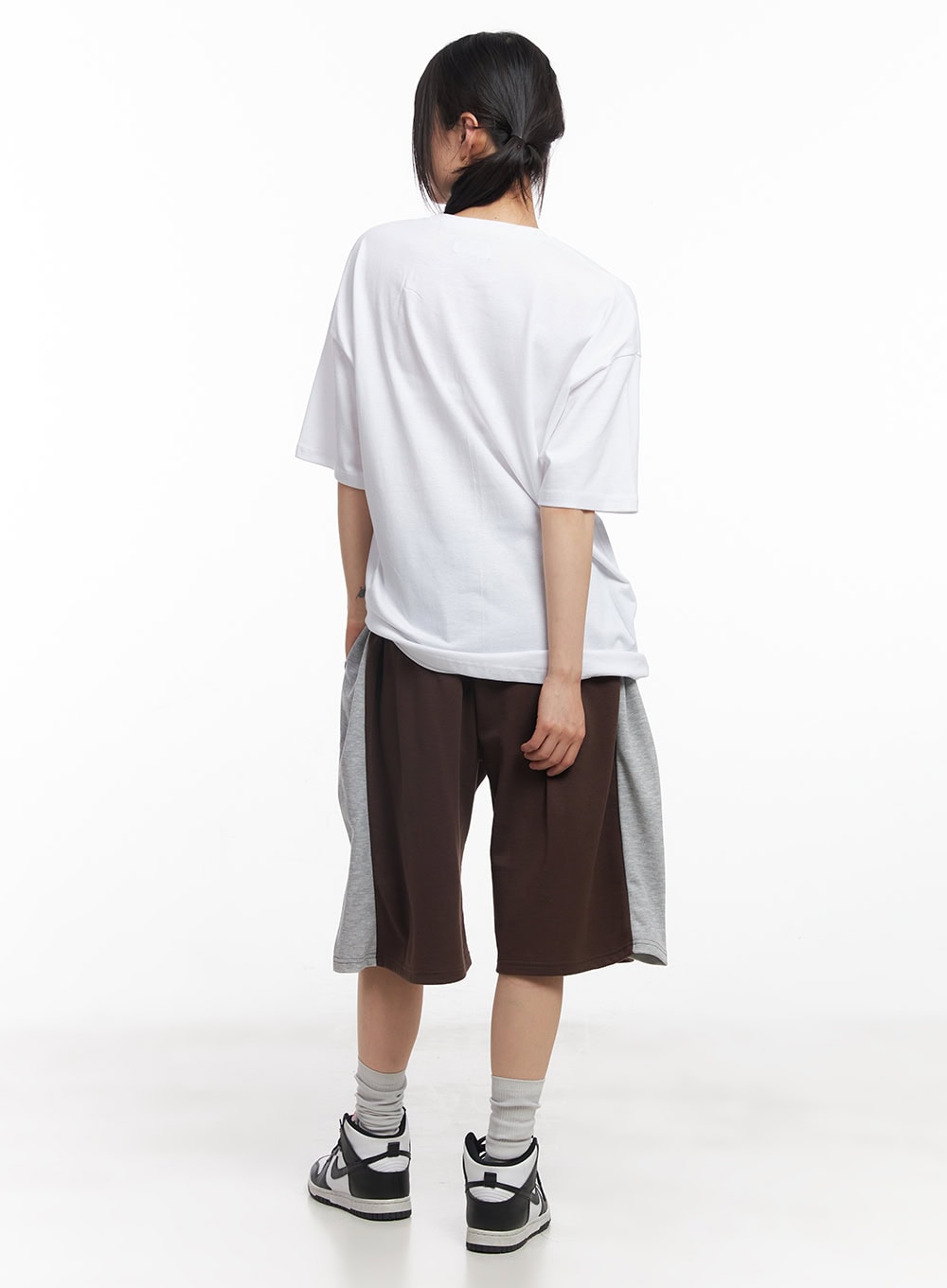 Round-Neck Graphic Tee CY512