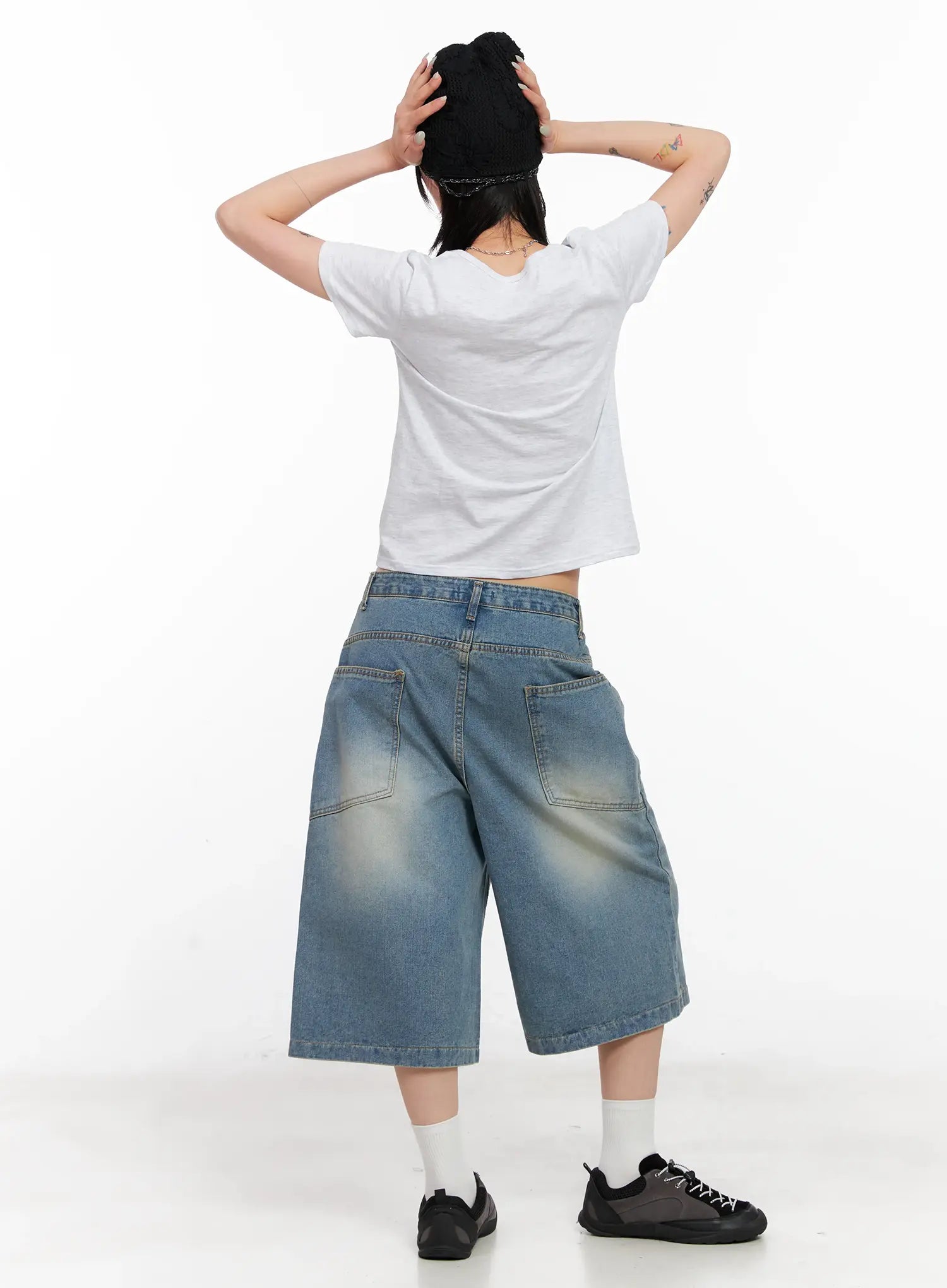 Washed Big-Pocket Denim Jorts CL525