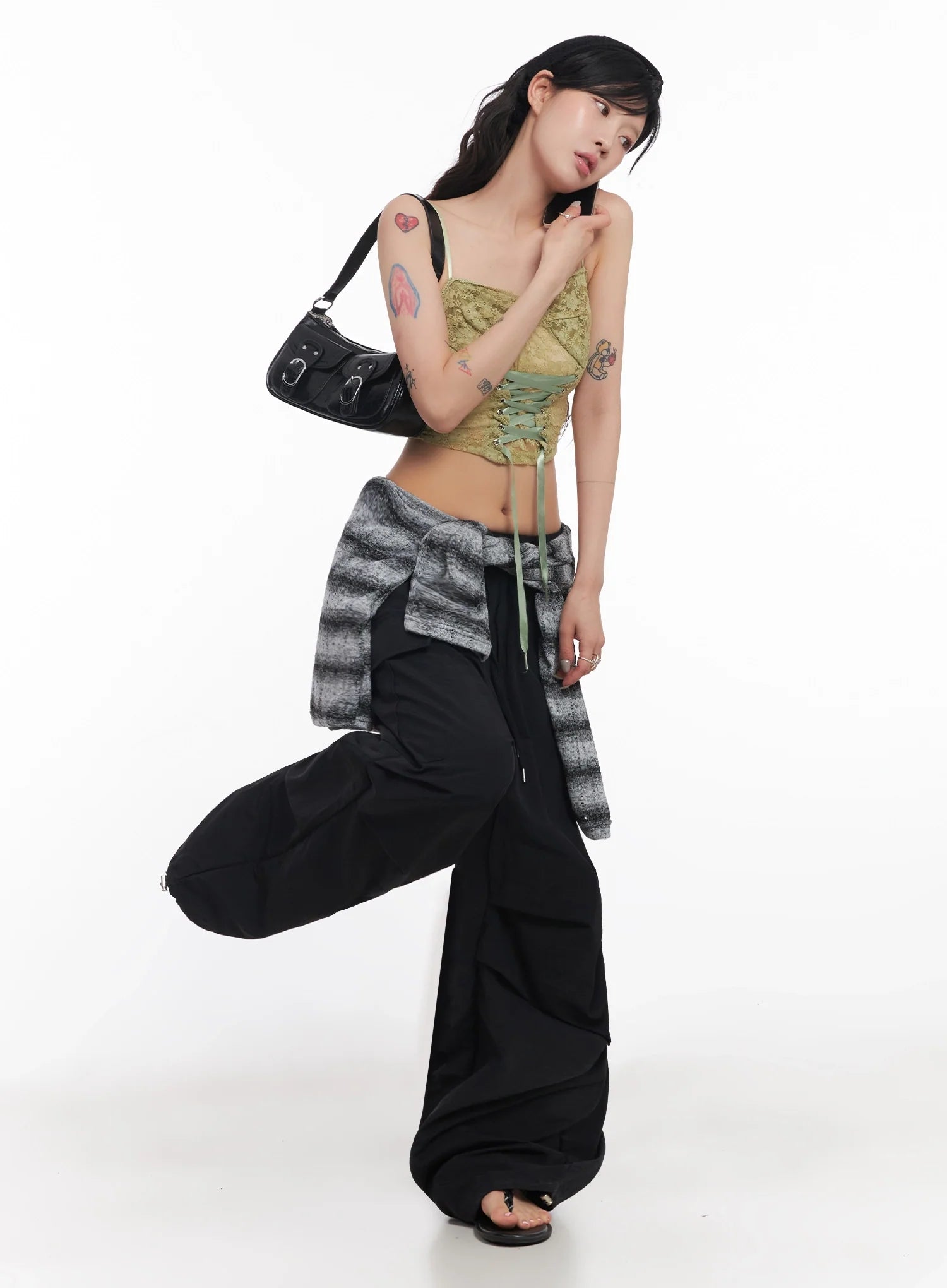 Black Utility Wide-Fit Cargo Pants IC503