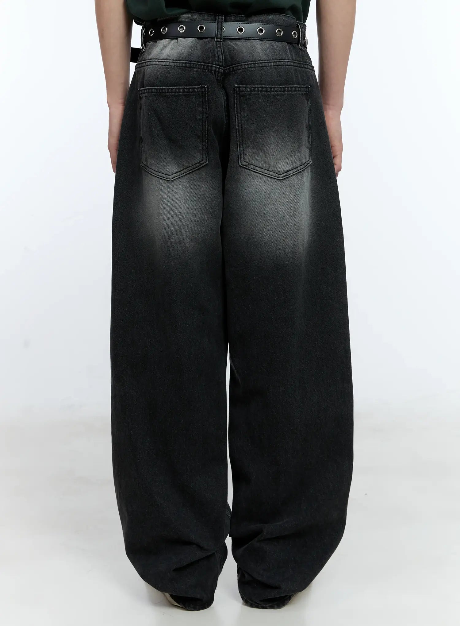 Men's Washed Loose-Fit Jeans IL529