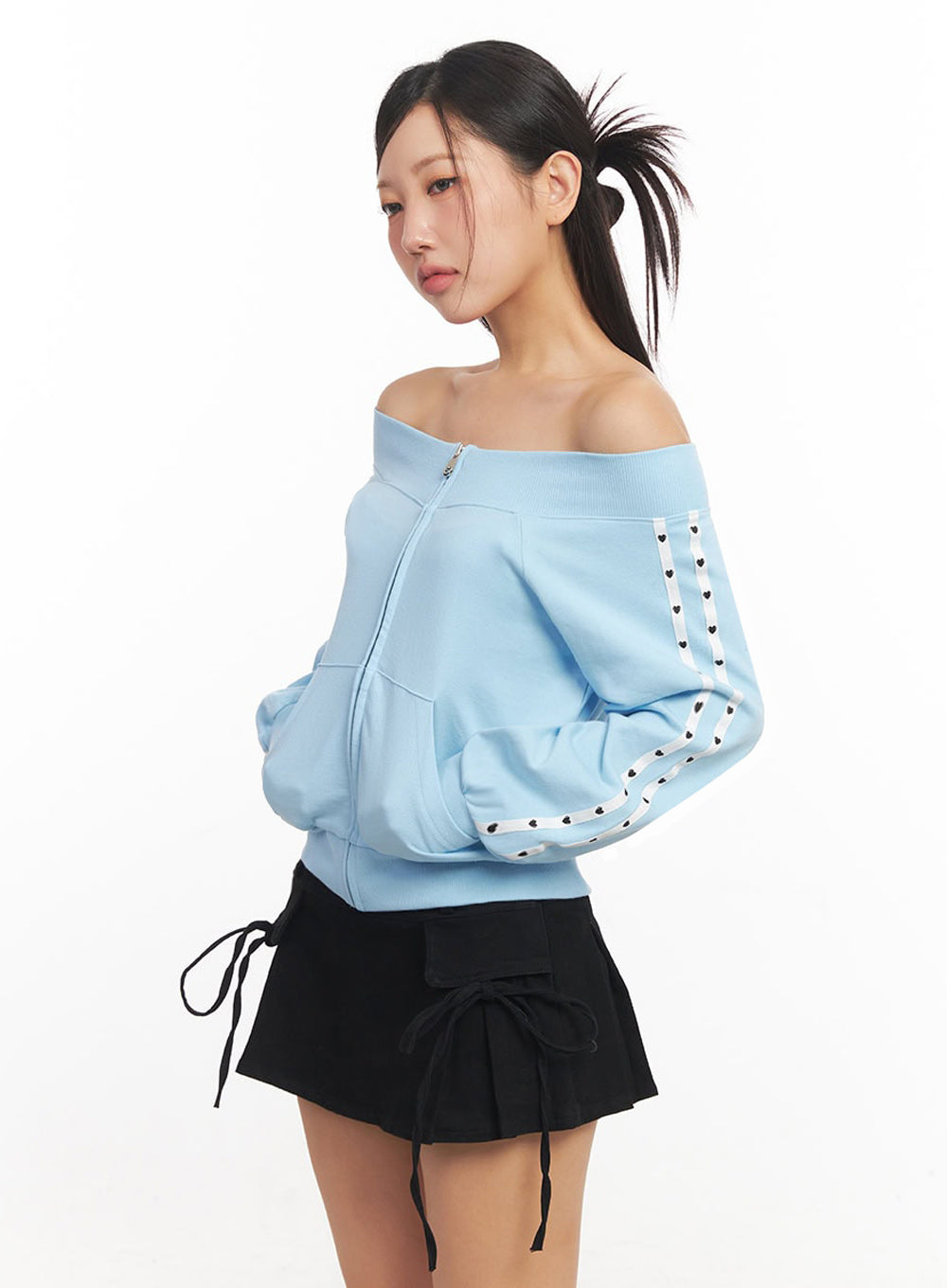 Heart Off-Shoulder Zip-Up Jacket IA524