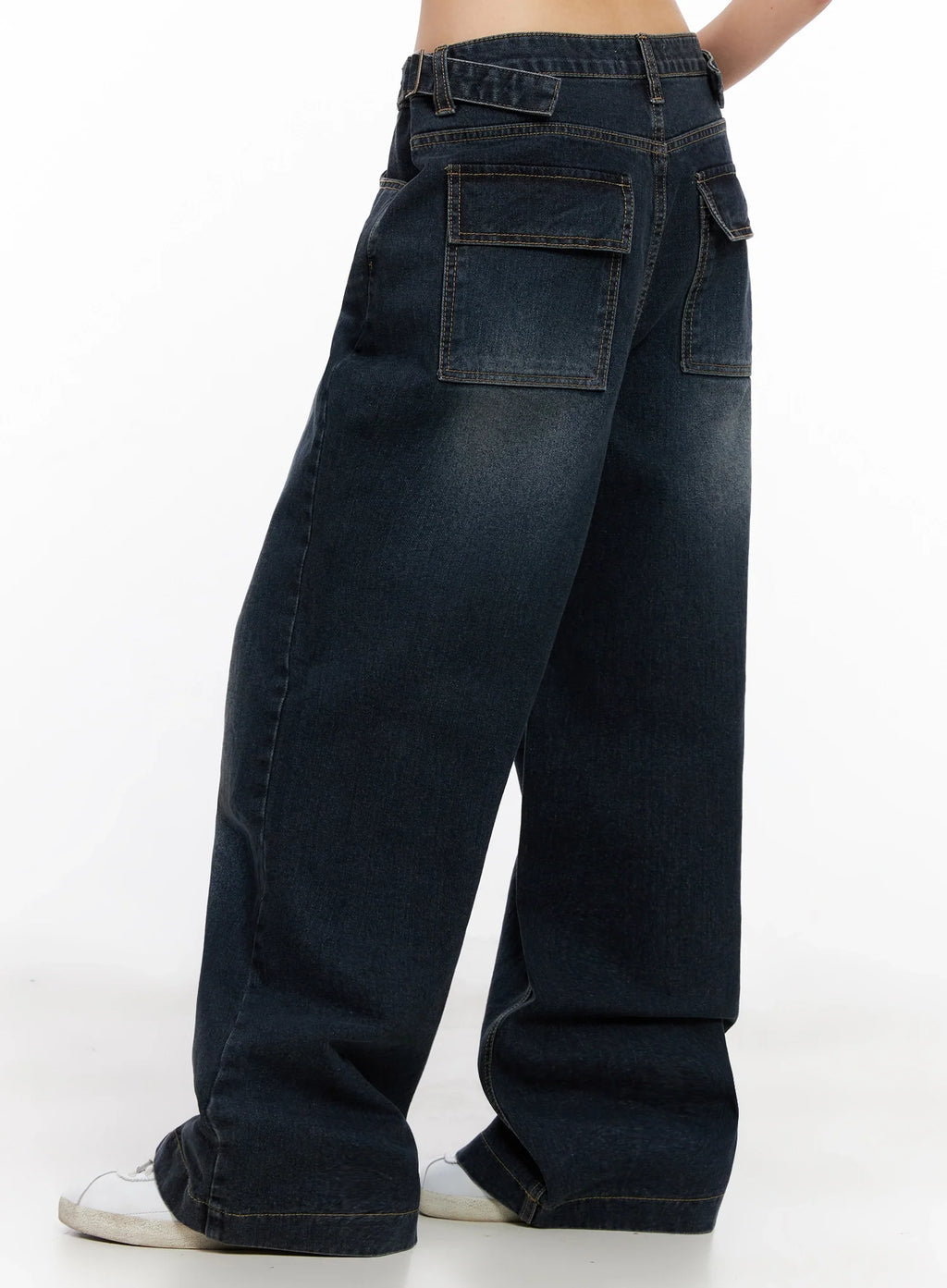 Soyoung Washed Adjustable Wide-Leg Jeans IG508