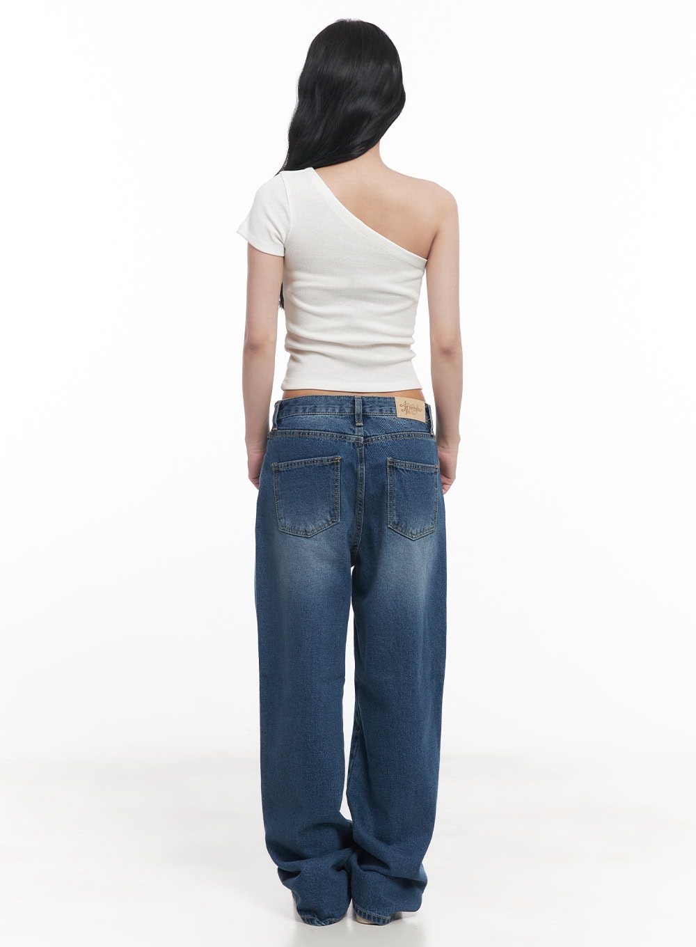 Essential One-Shoulder Crop Top CY527